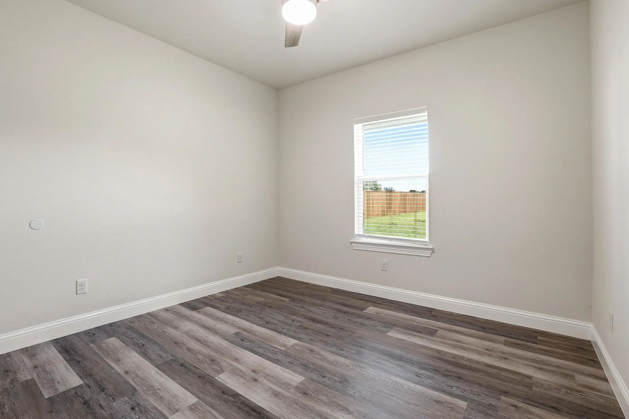 Single Family Residence For Sale in Fannin County , 903 W Cardinal Street, Ector, Texas 75439, 3 Bedroom, 2 Bathroom, 2 Garage spaces, 1,708 Sqft, built in 2026, mls#21231383, Real Estate Agent in Ector, Homes For Sale in Fannin county, Homes For Sale in Ector, Realtor in Ector Texas, Real Estate Brokerage Independent Realty Texas, Luminita Cordes Realtor