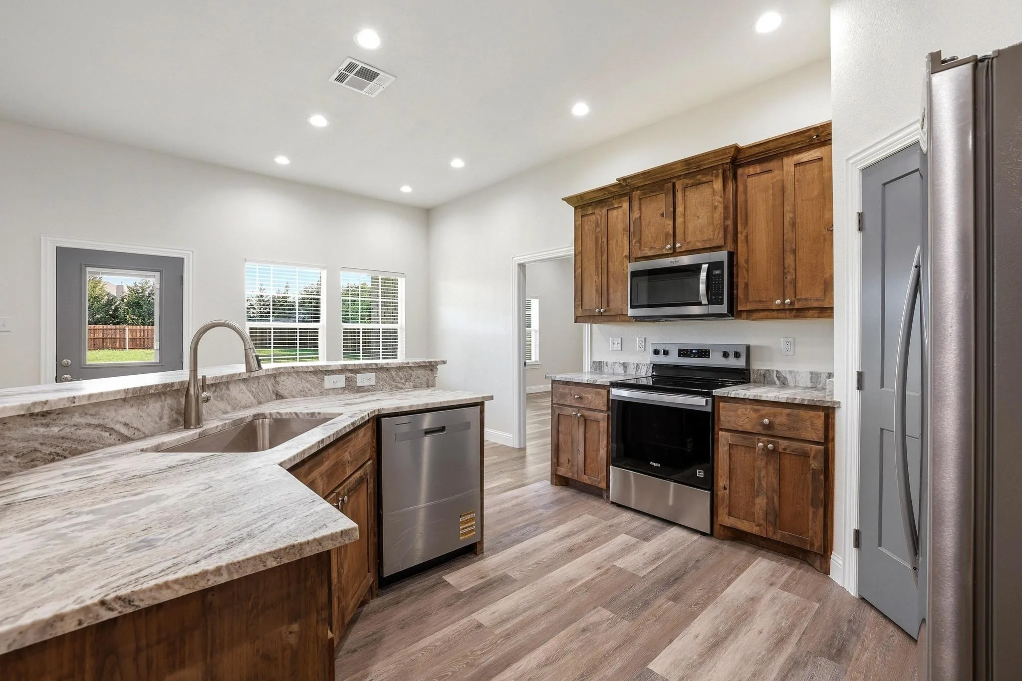 Single Family Residence For Sale in Fannin County , 903 W Cardinal Street, Ector, Texas 75439, 3 Bedroom, 2 Bathroom, 2 Garage spaces, 1,708 Sqft, built in 2026, mls#21231383, Real Estate Agent in Ector, Homes For Sale in Fannin county, Homes For Sale in Ector, Realtor in Ector Texas, Real Estate Brokerage Independent Realty Texas, Luminita Cordes Realtor