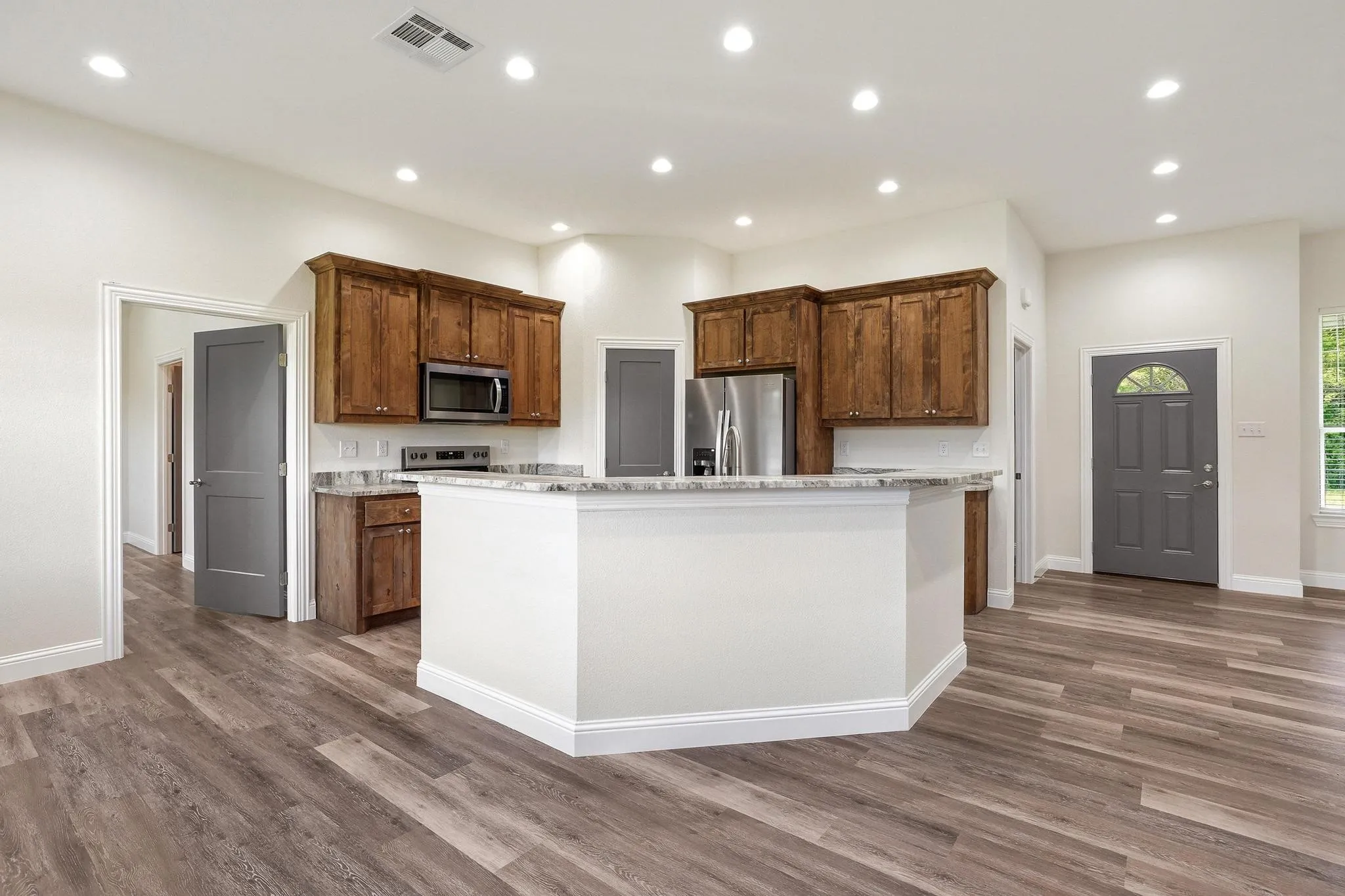 Single Family Residence For Sale in Fannin County , 903 W Cardinal Street, Ector, Texas 75439, 3 Bedroom, 2 Bathroom, 2 Garage spaces, 1,708 Sqft, built in 2026, mls#21231383, Real Estate Agent in Ector, Homes For Sale in Fannin county, Homes For Sale in Ector, Realtor in Ector Texas, Real Estate Brokerage Independent Realty Texas, Luminita Cordes Realtor