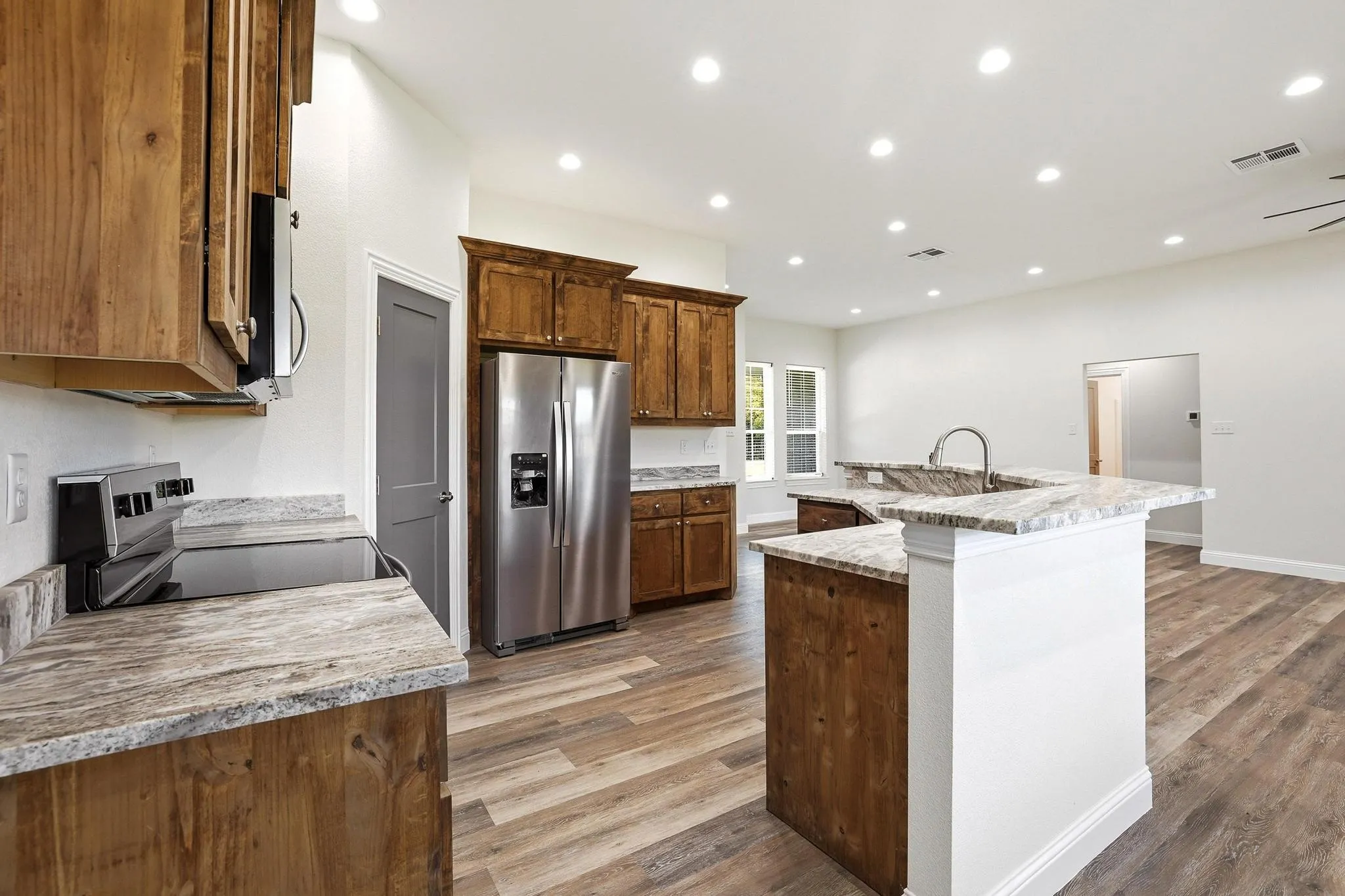 Single Family Residence For Sale in Fannin County , 903 W Cardinal Street, Ector, Texas 75439, 3 Bedroom, 2 Bathroom, 2 Garage spaces, 1,708 Sqft, built in 2026, mls#21231383, Real Estate Agent in Ector, Homes For Sale in Fannin county, Homes For Sale in Ector, Realtor in Ector Texas, Real Estate Brokerage Independent Realty Texas, Luminita Cordes Realtor