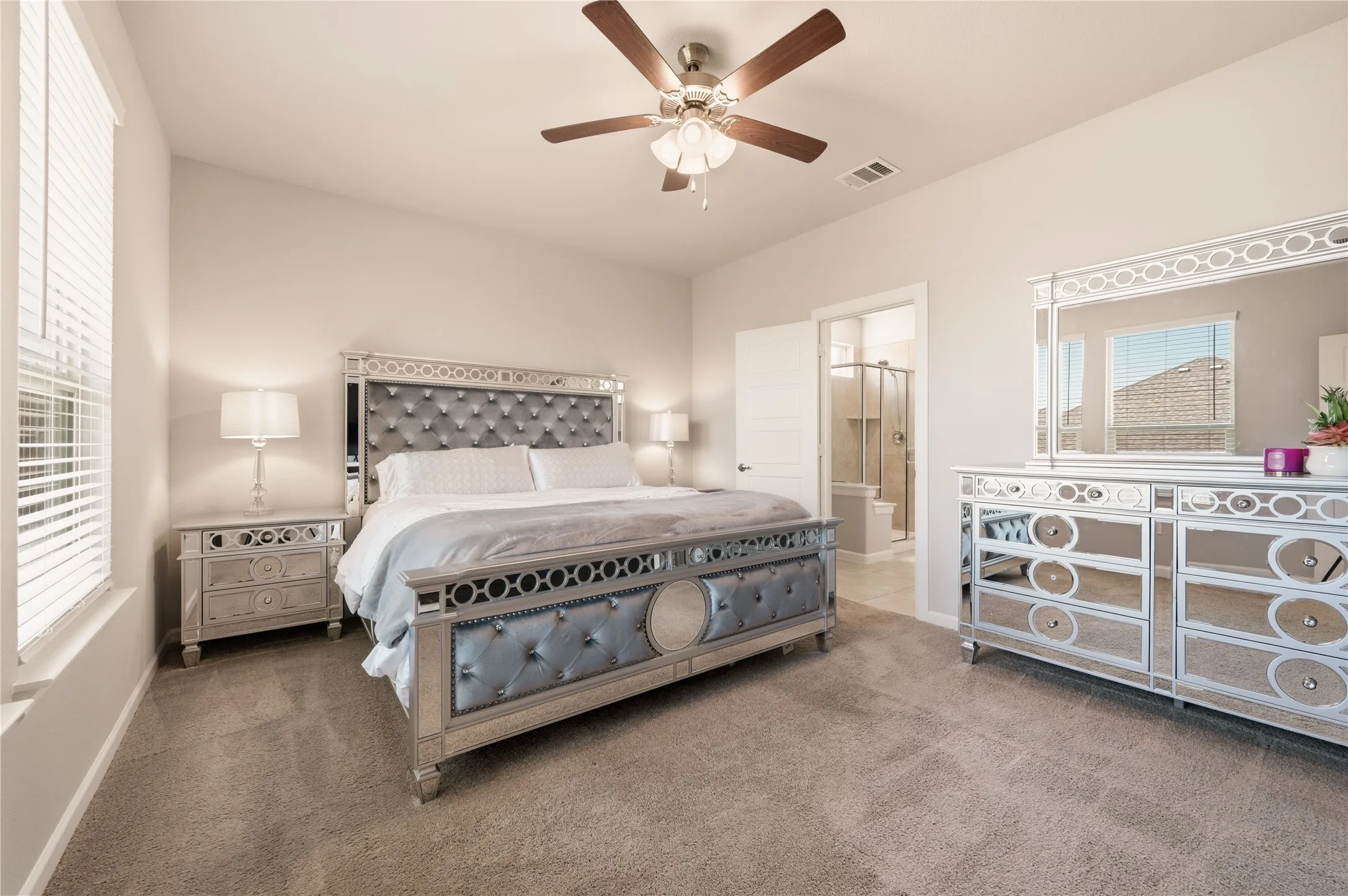 Single Family Residence For Sale in Tarrant County , 4727 Bluffview Drive, Haltom City, Texas 76137, 5 Bedroom, 3 Bathroom, 2 Garage spaces, 2,533 Sqft, built in 2020, mls#21240443, Real Estate Agent in Haltom City, Homes For Sale in Tarrant county, Homes For Sale in Haltom City, Realtor in Haltom City Texas, Real Estate Brokerage Independent Realty Texas, Luminita Cordes Realtor