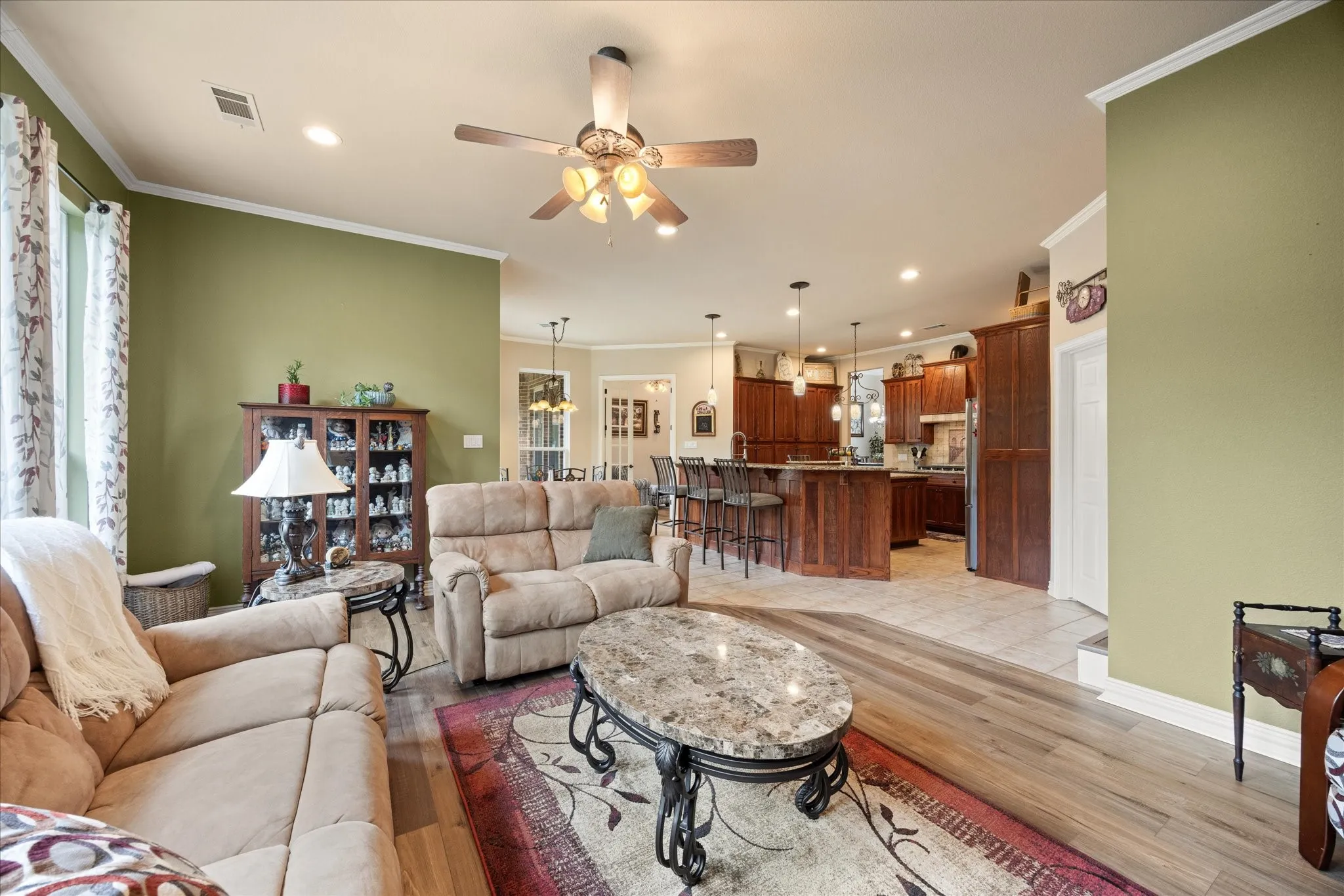 Open floor plan is great for entertaining.
