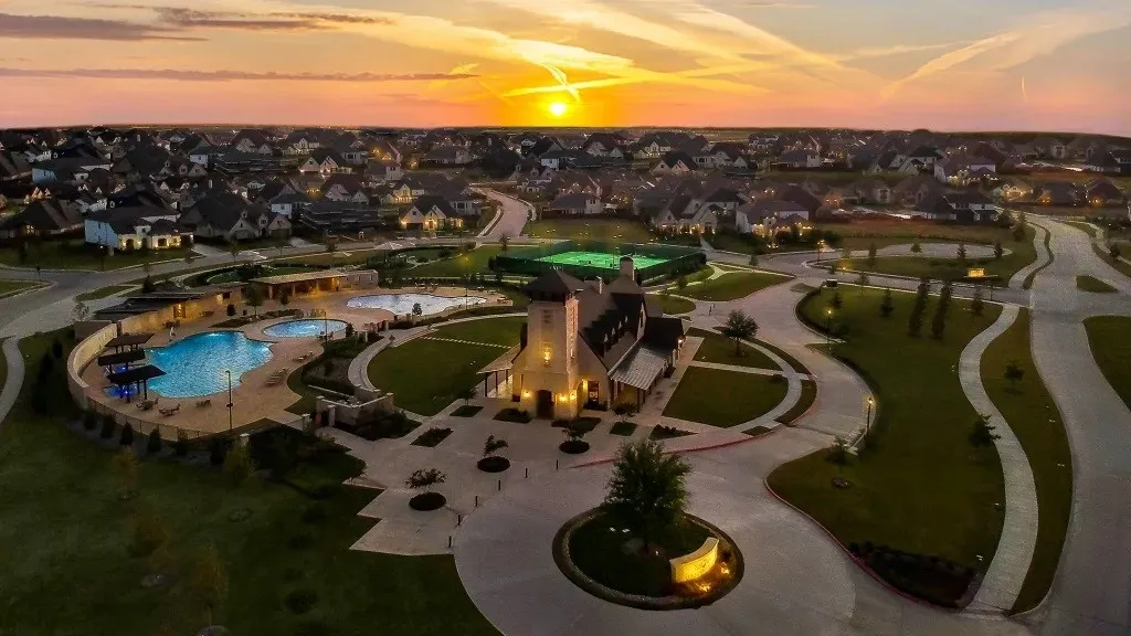 Single Family Residence For Sale in Denton County , 2640 Live Oak Lane, Prosper, Texas 75078, 5 Bedroom, 6 Bathroom, 3 Garage spaces, 4,221 Sqft, built in 2026, New Construction - Incomplete, mls#21246092, Real Estate Agent in Prosper, Homes For Sale in Denton county, Homes For Sale in Prosper, Realtor in Prosper Texas, Real Estate Brokerage Independent Realty Texas, Luminita Cordes Realtor
