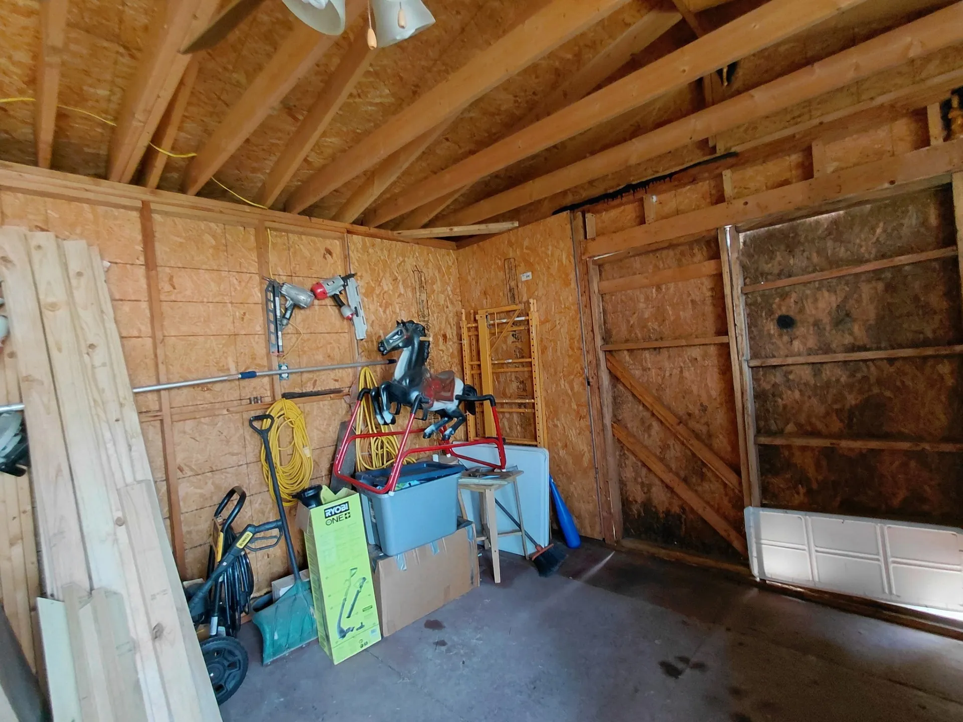 Mobile Home For Sale in Collin County , 6141 County Road 593, Nevada, Texas 75173, 4 Bedroom, 2 Bathroom, Garage spaces, 2,432 Sqft, built in 2007, mls#21241765, Real Estate Agent in Nevada, Homes For Sale in Collin county, Homes For Sale in Nevada, Realtor in Nevada Texas, Real Estate Brokerage Independent Realty Texas, Luminita Cordes Realtor