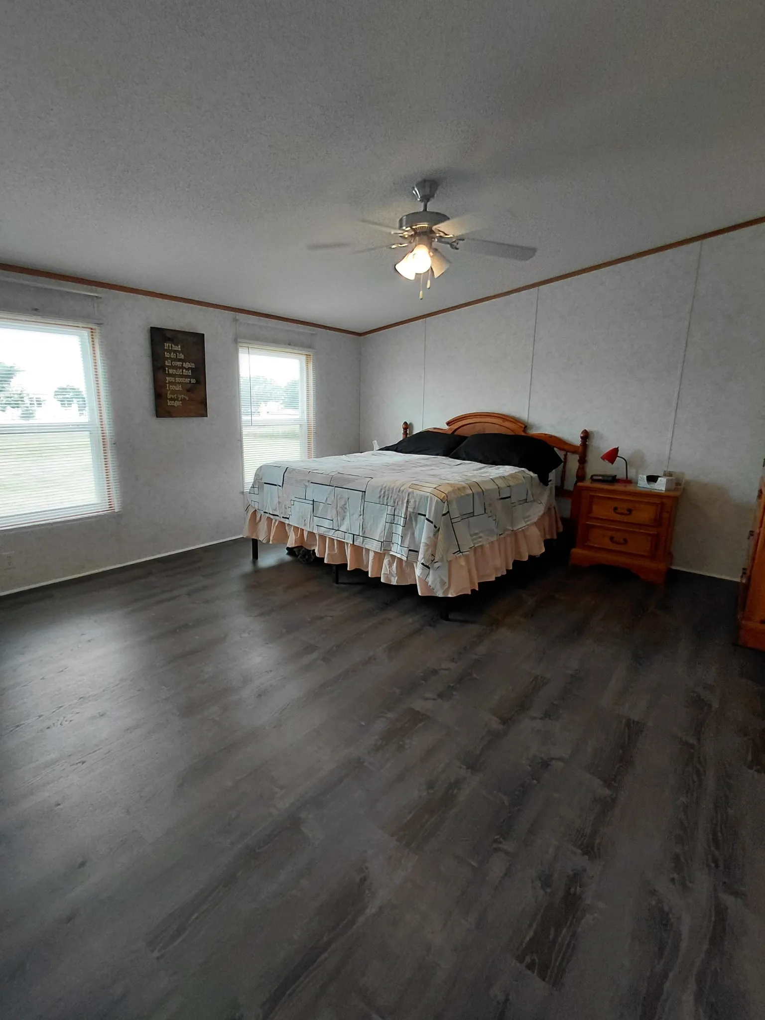 Mobile Home For Sale in Collin County , 6141 County Road 593, Nevada, Texas 75173, 4 Bedroom, 2 Bathroom, Garage spaces, 2,432 Sqft, built in 2007, mls#21241765, Real Estate Agent in Nevada, Homes For Sale in Collin county, Homes For Sale in Nevada, Realtor in Nevada Texas, Real Estate Brokerage Independent Realty Texas, Luminita Cordes Realtor