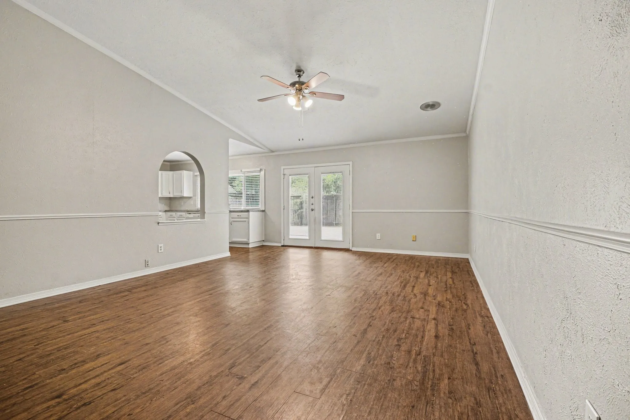Single Family Residence For Sale in Collin County , 1408 Vanderbilt Drive, Plano, Texas 75023, 3 Bedroom, 2 Bathroom, 2 Garage spaces, 1,425 Sqft, built in 1974, mls#21245752, Real Estate Agent in Plano, Homes For Sale in Collin county, Homes For Sale in Plano, Realtor in Plano Texas, Real Estate Brokerage Independent Realty Texas, Luminita Cordes Realtor