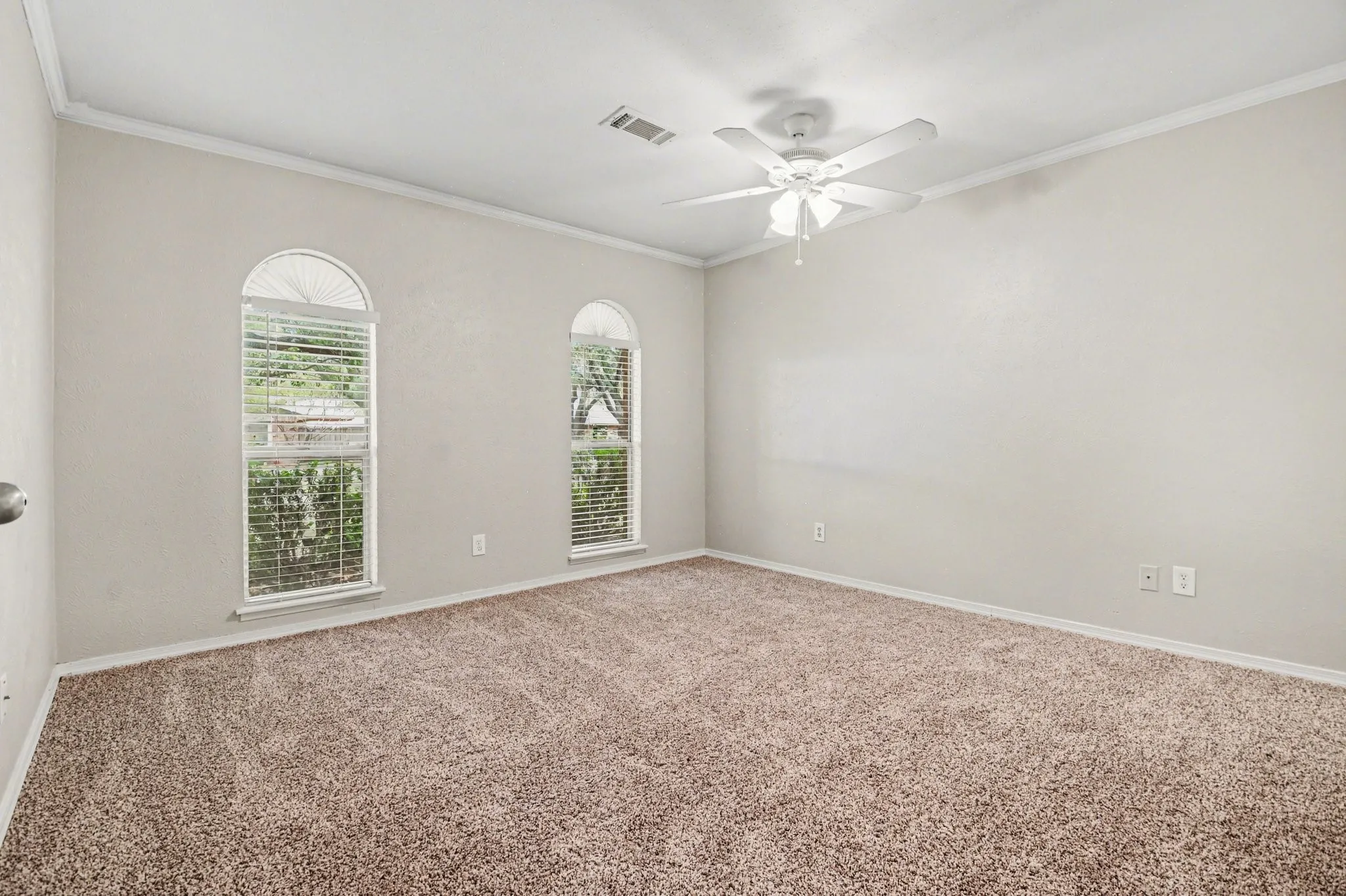 Single Family Residence For Sale in Collin County , 1408 Vanderbilt Drive, Plano, Texas 75023, 3 Bedroom, 2 Bathroom, 2 Garage spaces, 1,425 Sqft, built in 1974, mls#21245752, Real Estate Agent in Plano, Homes For Sale in Collin county, Homes For Sale in Plano, Realtor in Plano Texas, Real Estate Brokerage Independent Realty Texas, Luminita Cordes Realtor