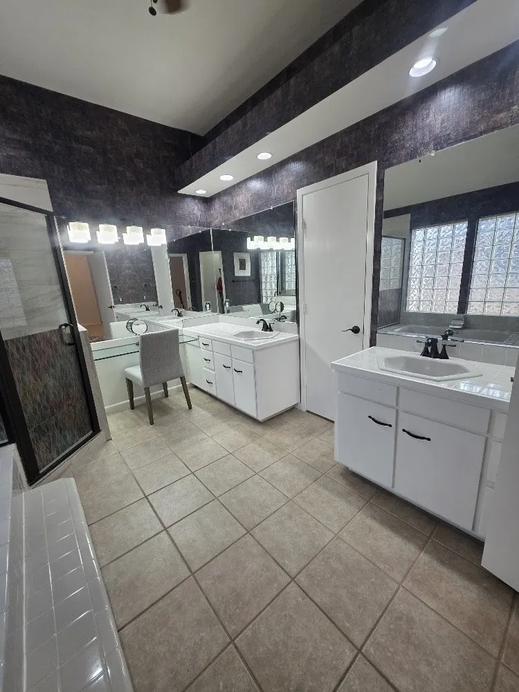 Single Family Residence For Rent in Tarrant County , 1315 Spyglass Drive, Mansfield, Texas 76063, 3 Bedroom, 3 Bathroom, 2 Garage spaces, 2,254 Sqft, built in 1988, mls#21243677, Real Estate Agent in Mansfield, Homes For Rent in Tarrant county, Homes For Rent in Mansfield, Realtor in Mansfield Texas, Real Estate Brokerage Independent Realty Texas, Luminita Cordes Realtor