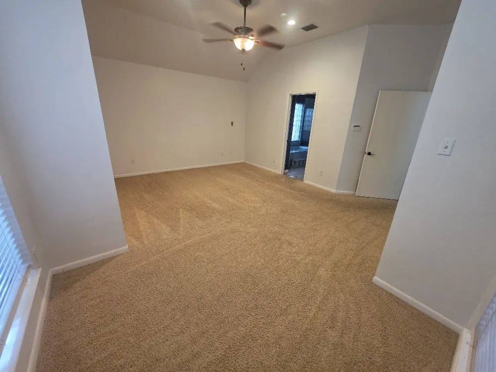 Single Family Residence For Rent in Tarrant County , 1315 Spyglass Drive, Mansfield, Texas 76063, 3 Bedroom, 3 Bathroom, 2 Garage spaces, 2,254 Sqft, built in 1988, mls#21243677, Real Estate Agent in Mansfield, Homes For Rent in Tarrant county, Homes For Rent in Mansfield, Realtor in Mansfield Texas, Real Estate Brokerage Independent Realty Texas, Luminita Cordes Realtor