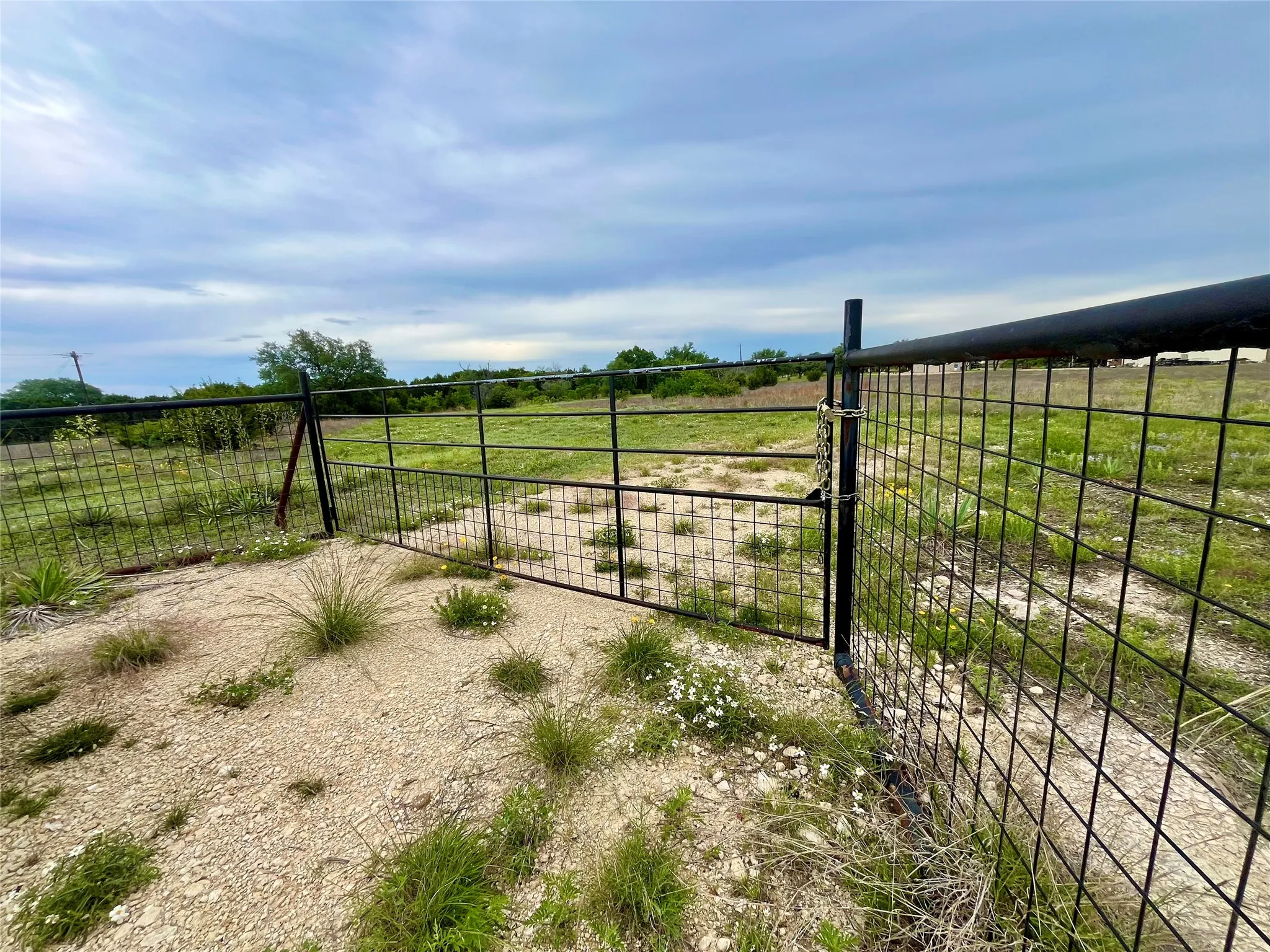 Unimproved Land For Sale in Hamilton County , TBD CR 301, Hamilton, Texas 76531, 0, 0, Garage spaces, 0 Sqft, built in 0, Price $105,000, mls#21246189, Real Estate Agent in Hamilton, Homes For Sale in Hamilton county, Homes For Sale in Hamilton, Realtor in Hamilton Texas, Real Estate Brokerage Independent Realty Texas, Luminita Cordes Realtor