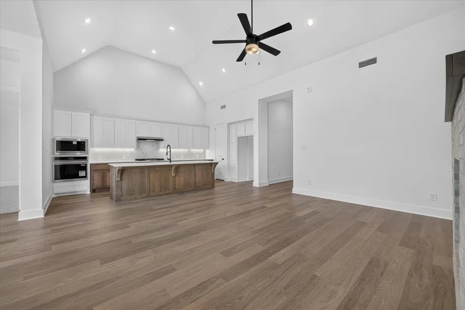 Single Family Residence For Sale in Denton County , 3036 Craftsman Way, Northlake, Texas 76247, 4 Bedroom, 4 Bathroom, 2 Garage spaces, 2,300 Sqft, built in 2026, New Construction - Incomplete, mls#21246148, Real Estate Agent in Northlake, Homes For Sale in Denton county, Homes For Sale in Northlake, Realtor in Northlake Texas, Real Estate Brokerage Independent Realty Texas, Luminita Cordes Realtor