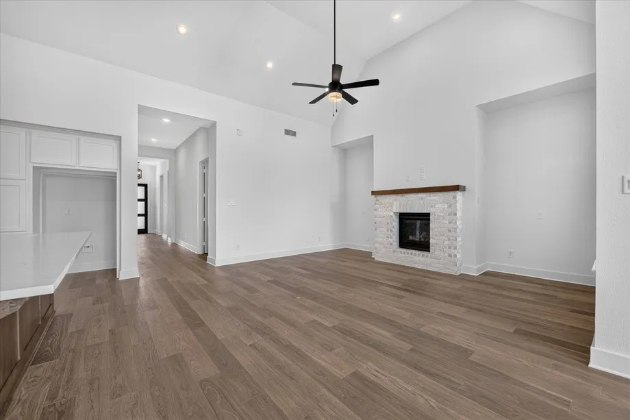 Single Family Residence For Sale in Denton County , 3036 Craftsman Way, Northlake, Texas 76247, 4 Bedroom, 4 Bathroom, 2 Garage spaces, 2,300 Sqft, built in 2026, New Construction - Incomplete, mls#21246148, Real Estate Agent in Northlake, Homes For Sale in Denton county, Homes For Sale in Northlake, Realtor in Northlake Texas, Real Estate Brokerage Independent Realty Texas, Luminita Cordes Realtor