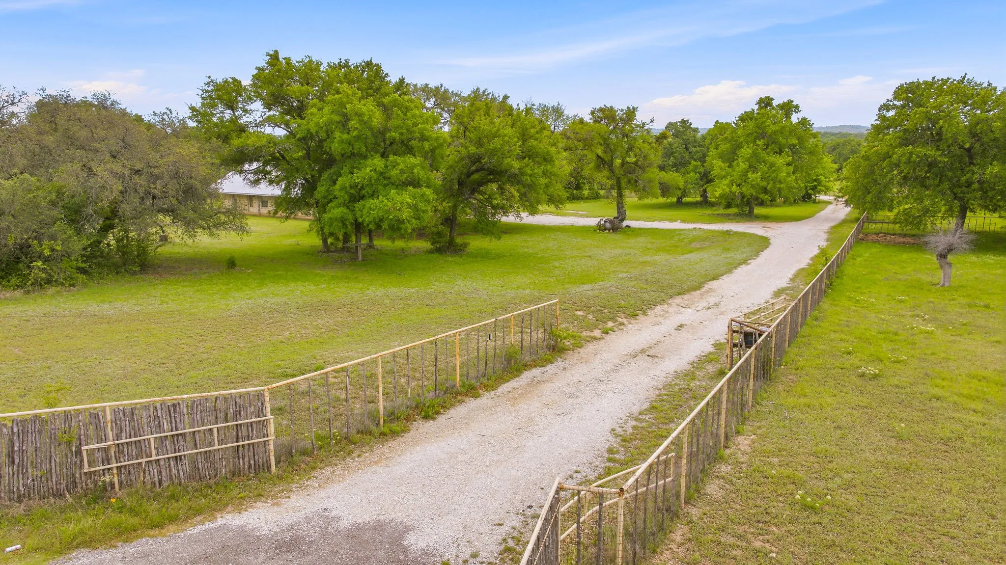 Farm For Sale in Parker County , 4823 Airport Road, Aledo, Texas 76008, 3 Bedroom, 2 Bathroom, 2 Garage spaces, 2,595 Sqft, built in 1996, Price $13,863,600, mls#21244767, Real Estate Agent in Aledo, Homes For Sale in Parker county, Homes For Sale in Aledo, Realtor in Aledo Texas, Real Estate Brokerage Independent Realty Texas, Luminita Cordes Realtor