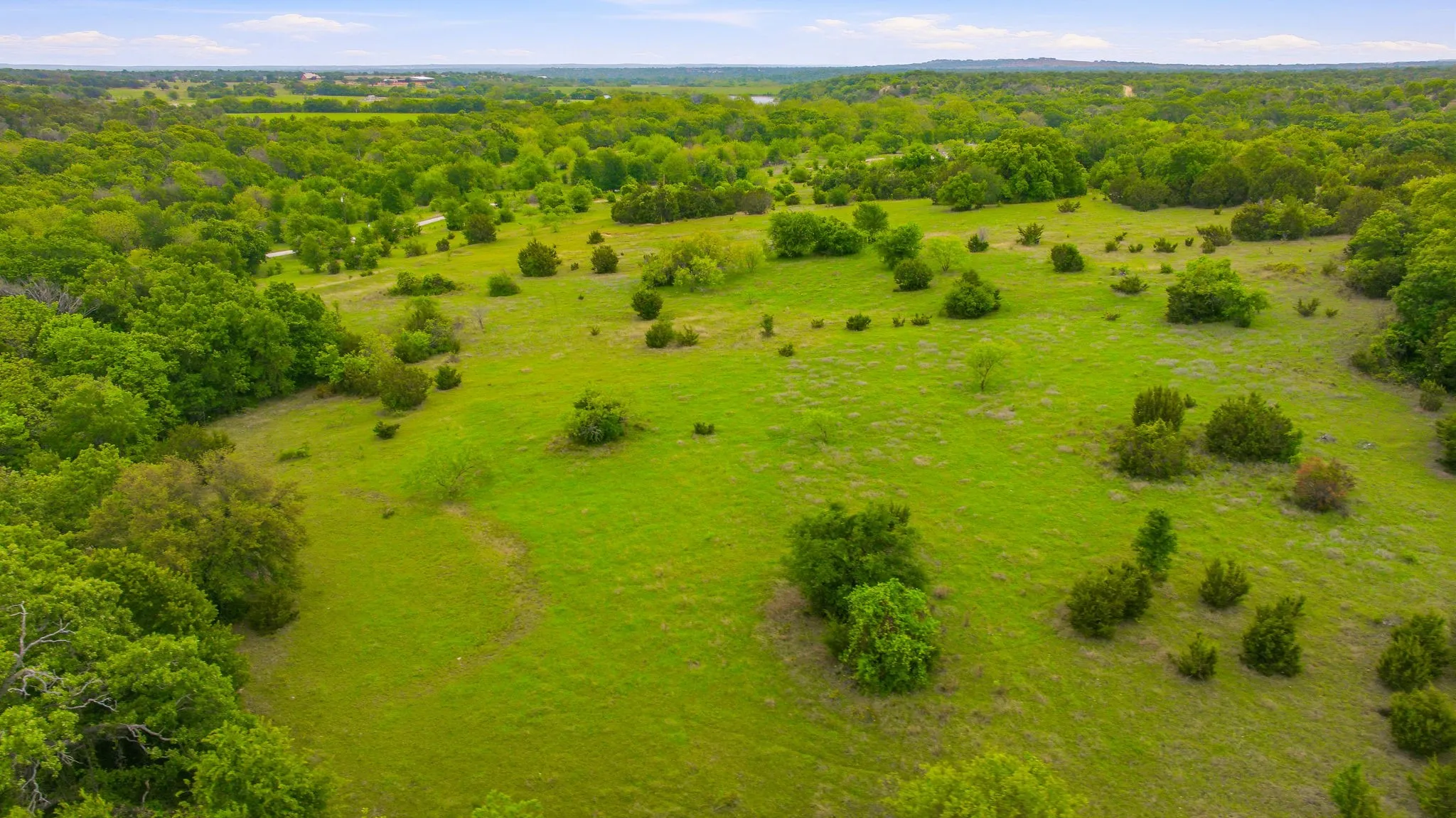 Farm For Sale in Parker County , 4823 Airport Road, Aledo, Texas 76008, 3 Bedroom, 2 Bathroom, 2 Garage spaces, 2,595 Sqft, built in 1996, Price $13,863,600, mls#21244767, Real Estate Agent in Aledo, Homes For Sale in Parker county, Homes For Sale in Aledo, Realtor in Aledo Texas, Real Estate Brokerage Independent Realty Texas, Luminita Cordes Realtor