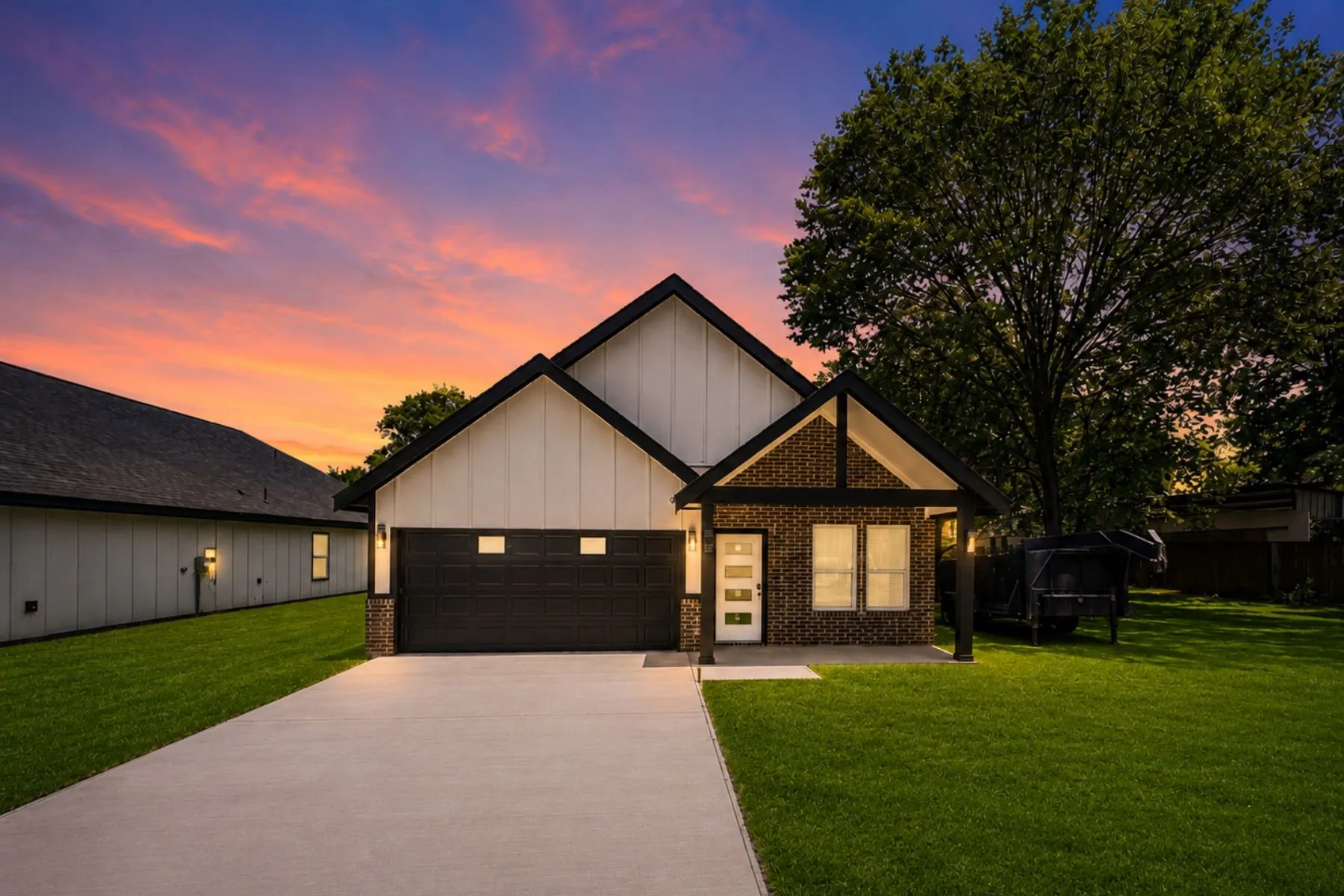 Single Family Residence For Sale in Dallas County , 3104 Delafield Lane, Dallas, Texas 75227, 4 Bedroom, 2 Bathroom, 2 Garage spaces, 1,672 Sqft, built in 2026, New Construction - Incomplete, mls#21246239, Real Estate Agent in Dallas, Homes For Sale in Dallas county, Homes For Sale in Dallas, Realtor in Dallas Texas, Real Estate Brokerage Independent Realty Texas, Luminita Cordes Realtor
