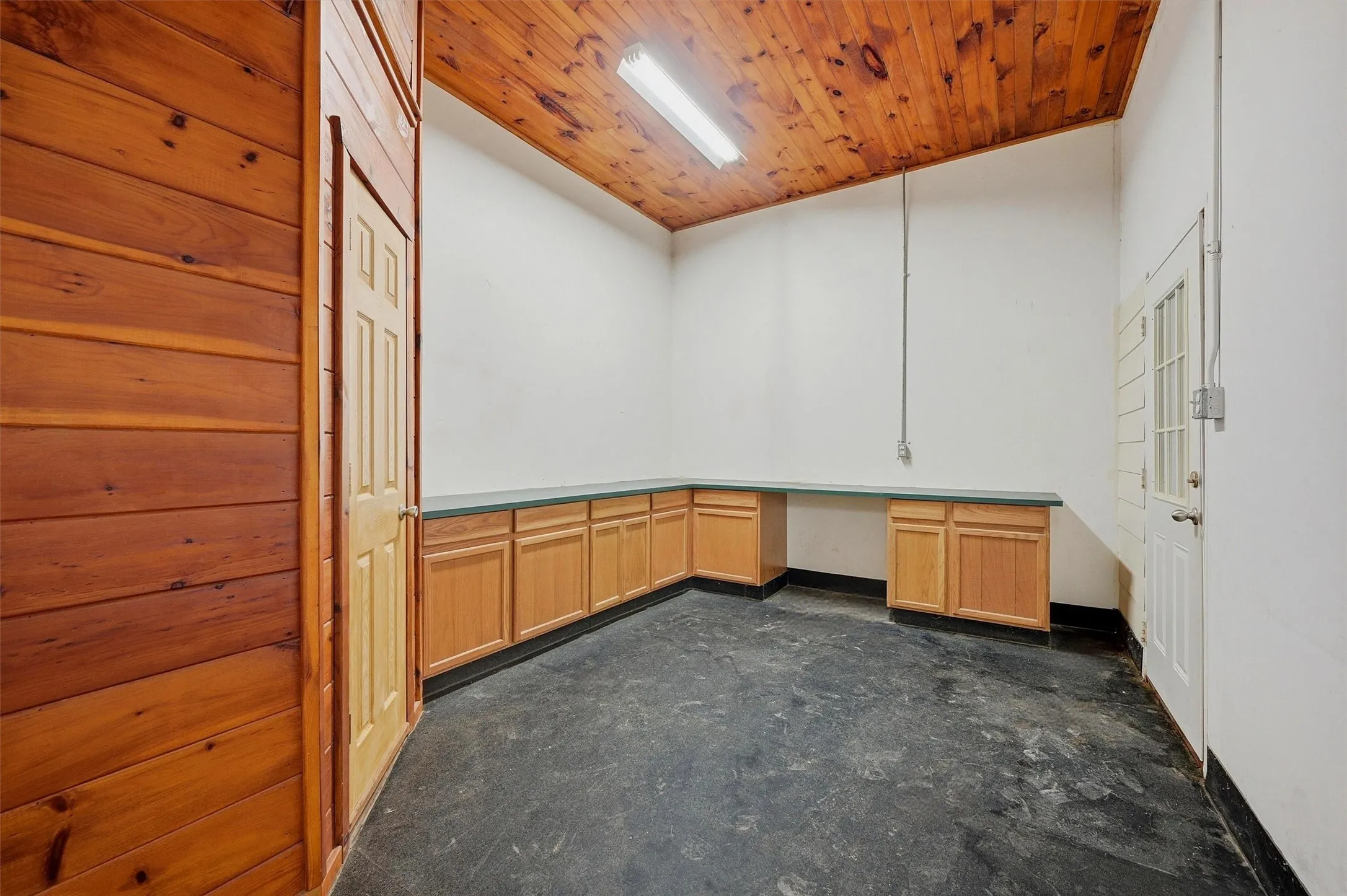 Interior office space in residence