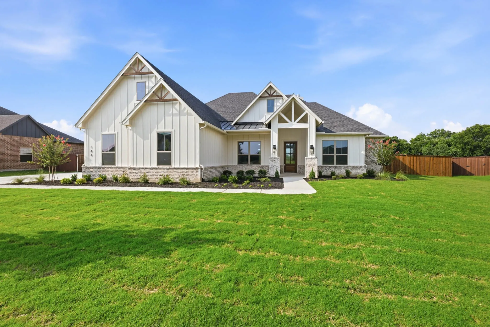 Single Family Residence For Sale in Grayson County , 144 Chisolm Trail, Pottsboro, Texas 75076, 4 Bedroom, 4 Bathroom, 3 Garage spaces, 2,735 Sqft, built in 2026, New Construction - Incomplete, Price $625,000, mls#21246012, Real Estate Agent in Pottsboro, Homes For Sale in Grayson county, Homes For Sale in Pottsboro, Realtor in Pottsboro Texas, Real Estate Brokerage Independent Realty Texas, Luminita Cordes Realtor
