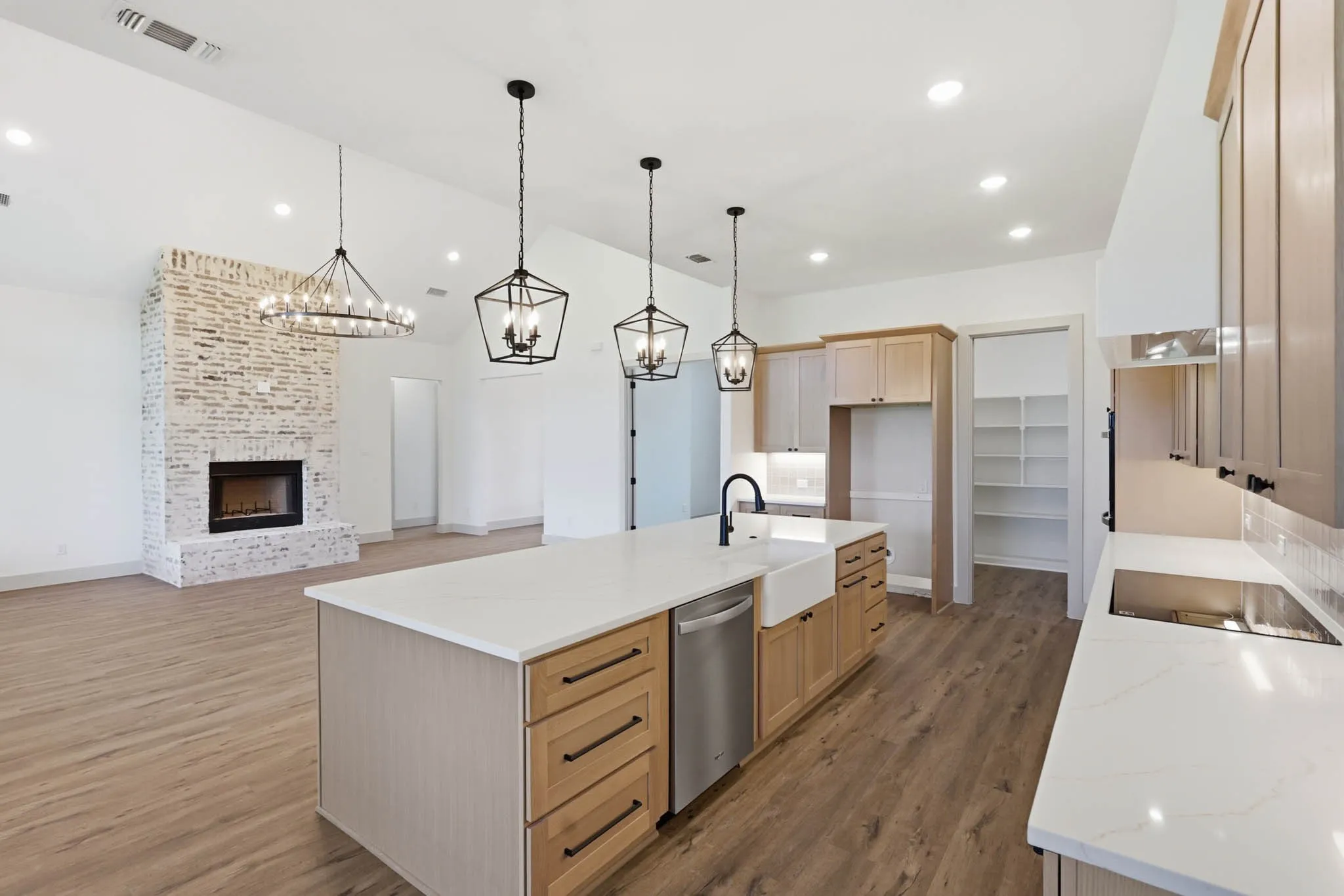 Single Family Residence For Sale in Grayson County , 144 Chisolm Trail, Pottsboro, Texas 75076, 4 Bedroom, 4 Bathroom, 3 Garage spaces, 2,735 Sqft, built in 2026, New Construction - Incomplete, Price $625,000, mls#21246012, Real Estate Agent in Pottsboro, Homes For Sale in Grayson county, Homes For Sale in Pottsboro, Realtor in Pottsboro Texas, Real Estate Brokerage Independent Realty Texas, Luminita Cordes Realtor