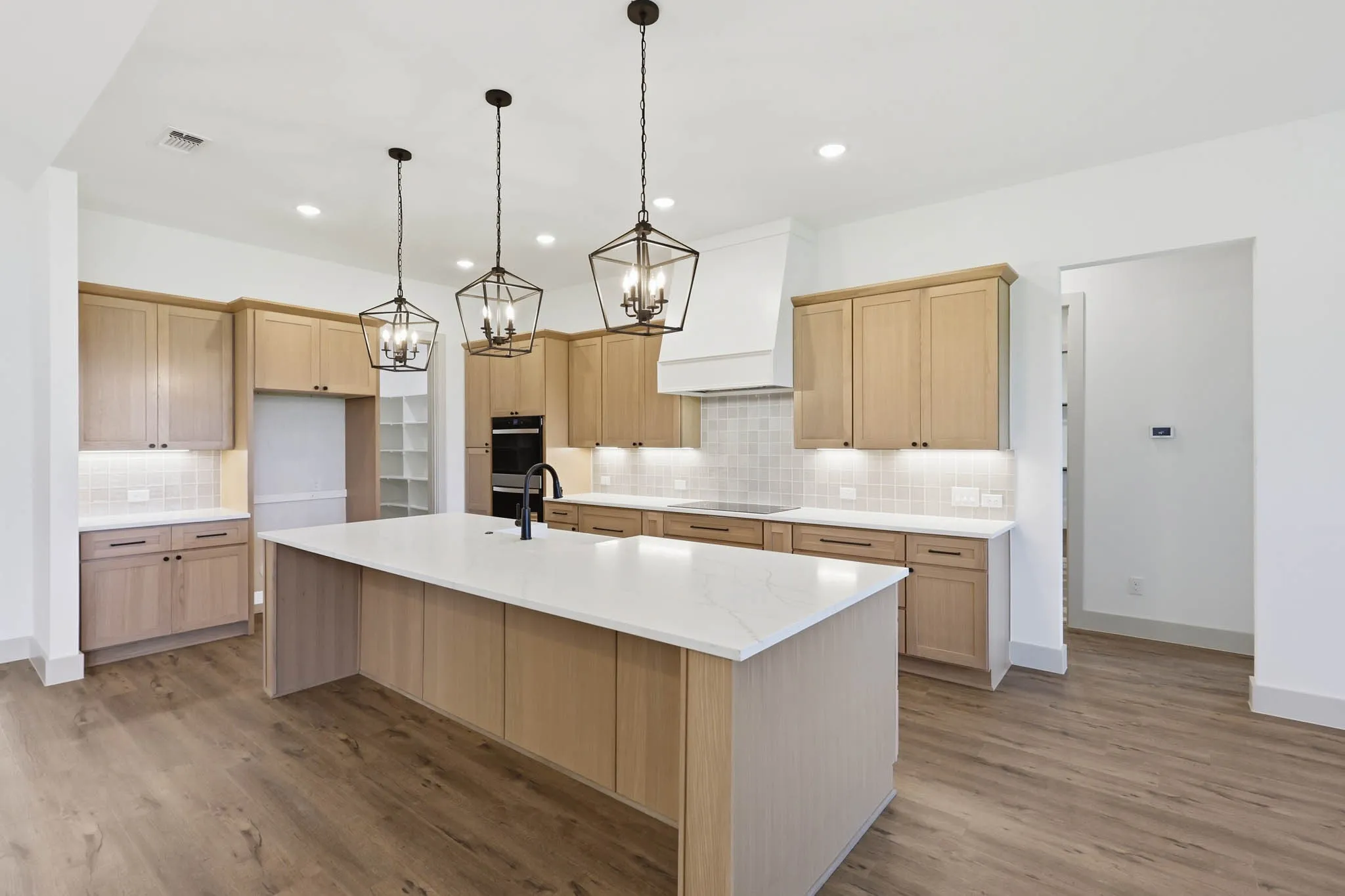Single Family Residence For Sale in Grayson County , 144 Chisolm Trail, Pottsboro, Texas 75076, 4 Bedroom, 4 Bathroom, 3 Garage spaces, 2,735 Sqft, built in 2026, New Construction - Incomplete, Price $625,000, mls#21246012, Real Estate Agent in Pottsboro, Homes For Sale in Grayson county, Homes For Sale in Pottsboro, Realtor in Pottsboro Texas, Real Estate Brokerage Independent Realty Texas, Luminita Cordes Realtor