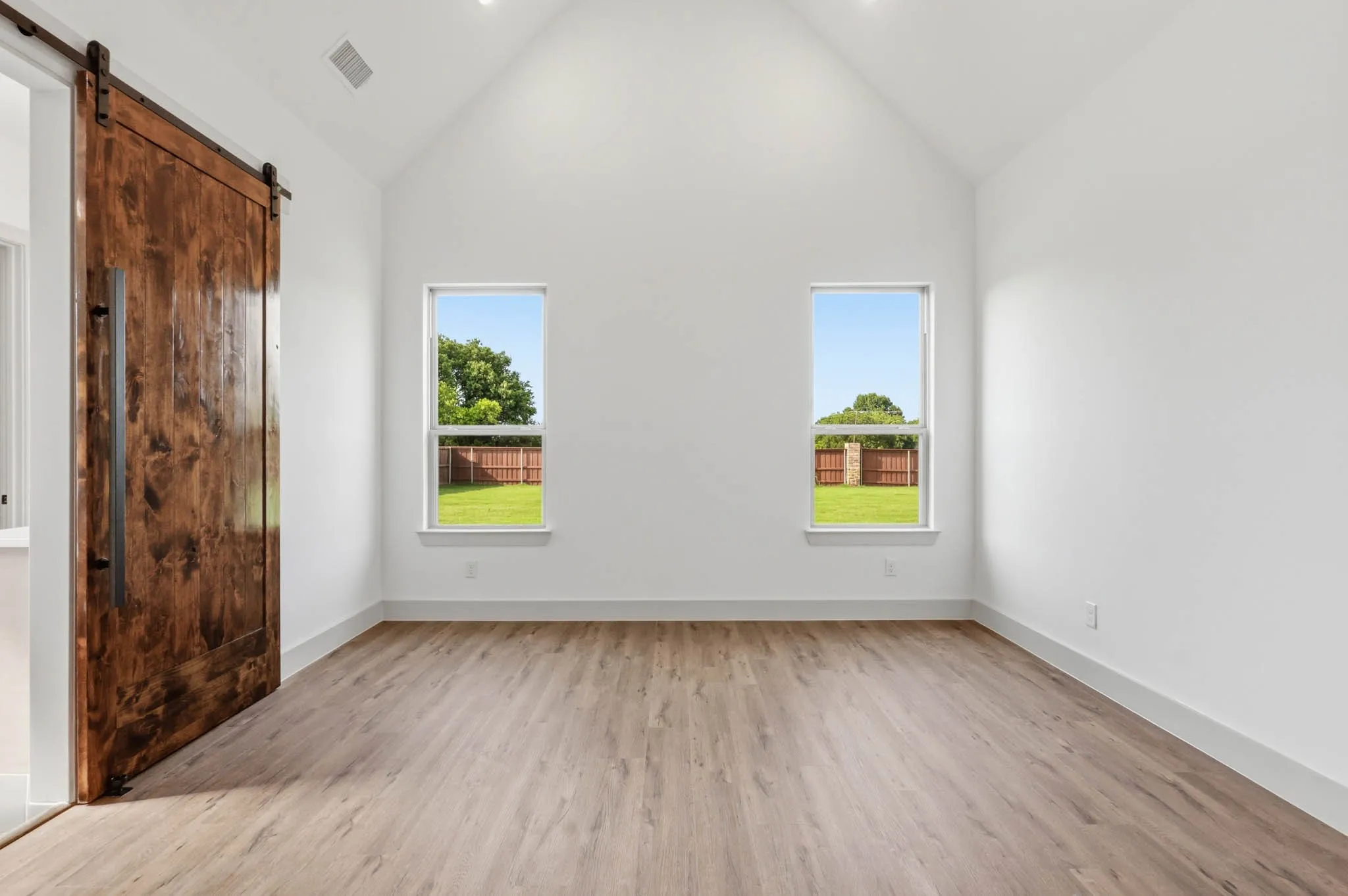 Single Family Residence For Sale in Grayson County , 144 Chisolm Trail, Pottsboro, Texas 75076, 4 Bedroom, 4 Bathroom, 3 Garage spaces, 2,735 Sqft, built in 2026, New Construction - Incomplete, Price $625,000, mls#21246012, Real Estate Agent in Pottsboro, Homes For Sale in Grayson county, Homes For Sale in Pottsboro, Realtor in Pottsboro Texas, Real Estate Brokerage Independent Realty Texas, Luminita Cordes Realtor