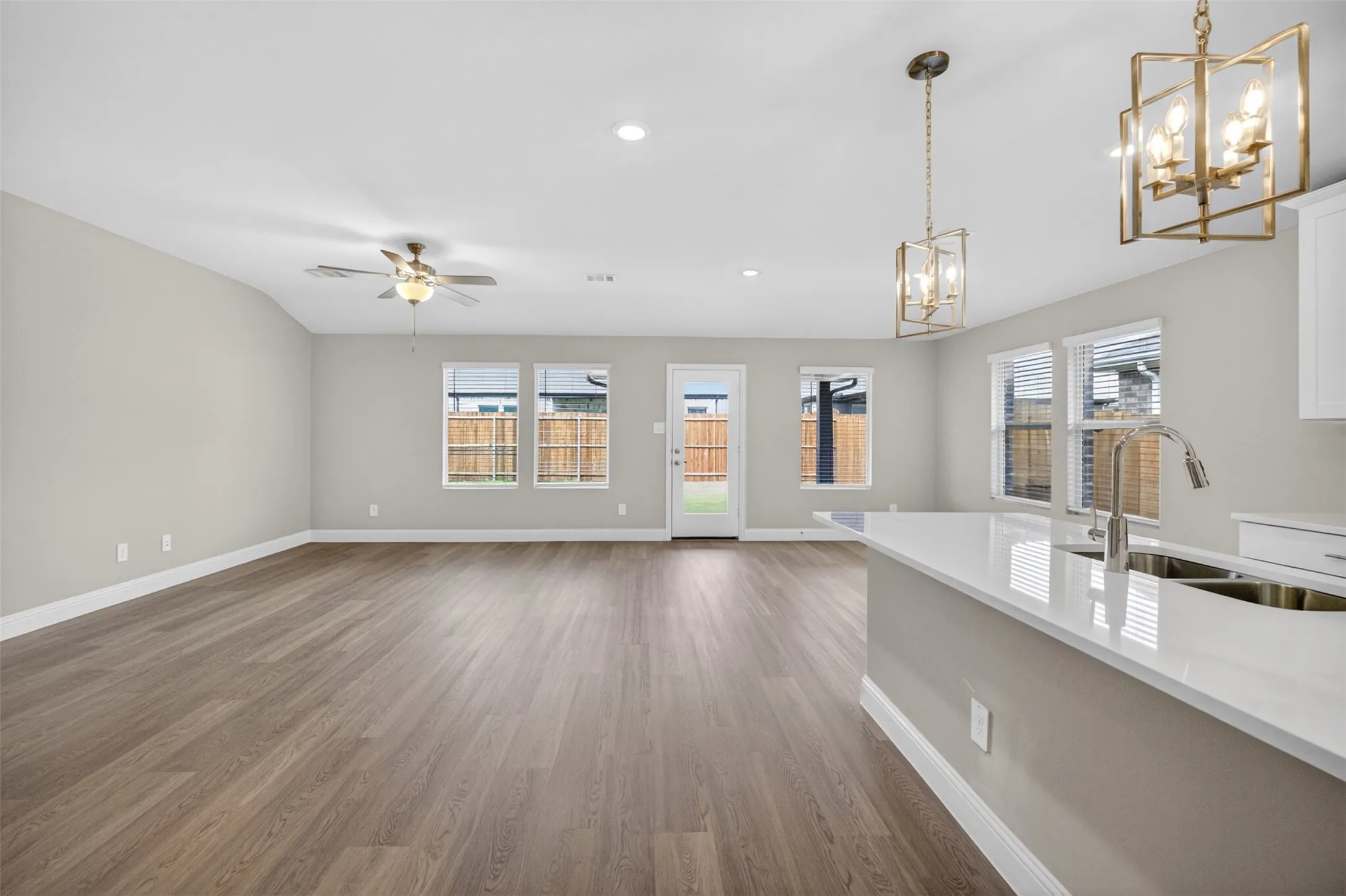 Single Family Residence For Sale in Collin County , 2700 Grand Canyon Street, Anna, Texas 75409, 4 Bedroom, 3 Bathroom, 2 Garage spaces, 2,059 Sqft, built in 2025, New Construction - Complete, mls#21244130, Real Estate Agent in Anna, Homes For Sale in Collin county, Homes For Sale in Anna, Realtor in Anna Texas, Real Estate Brokerage Independent Realty Texas, Luminita Cordes Realtor