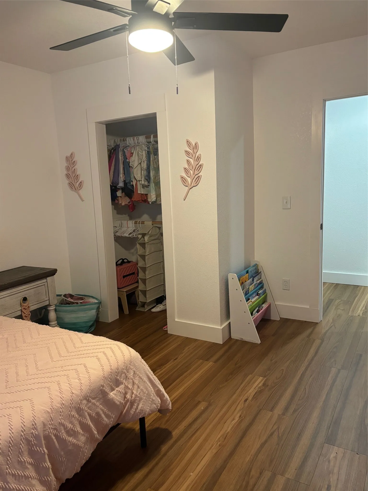 Single Family Residence For Sale in Eastland County , 200 S Hillcrest Avenue, Eastland, Texas 76448, 3 Bedrooms, 2 Bathrooms, Garage spaces, 1,664 Sqft, built in 1935, Price $234,000, mls#21245693, Real Estate Agent in Eastland, Homes For Sale in Eastland county, Homes For Sale in Eastland, Realtor in Eastland Texas, Real Estate Brokerage Independent Realty Texas, Luminita Cordes Realtor