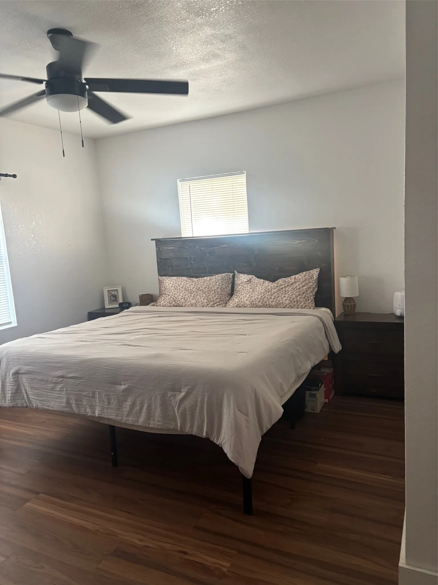 Single Family Residence For Sale in Eastland County , 200 S Hillcrest Avenue, Eastland, Texas 76448, 3 Bedrooms, 2 Bathrooms, Garage spaces, 1,664 Sqft, built in 1935, Price $234,000, mls#21245693, Real Estate Agent in Eastland, Homes For Sale in Eastland county, Homes For Sale in Eastland, Realtor in Eastland Texas, Real Estate Brokerage Independent Realty Texas, Luminita Cordes Realtor