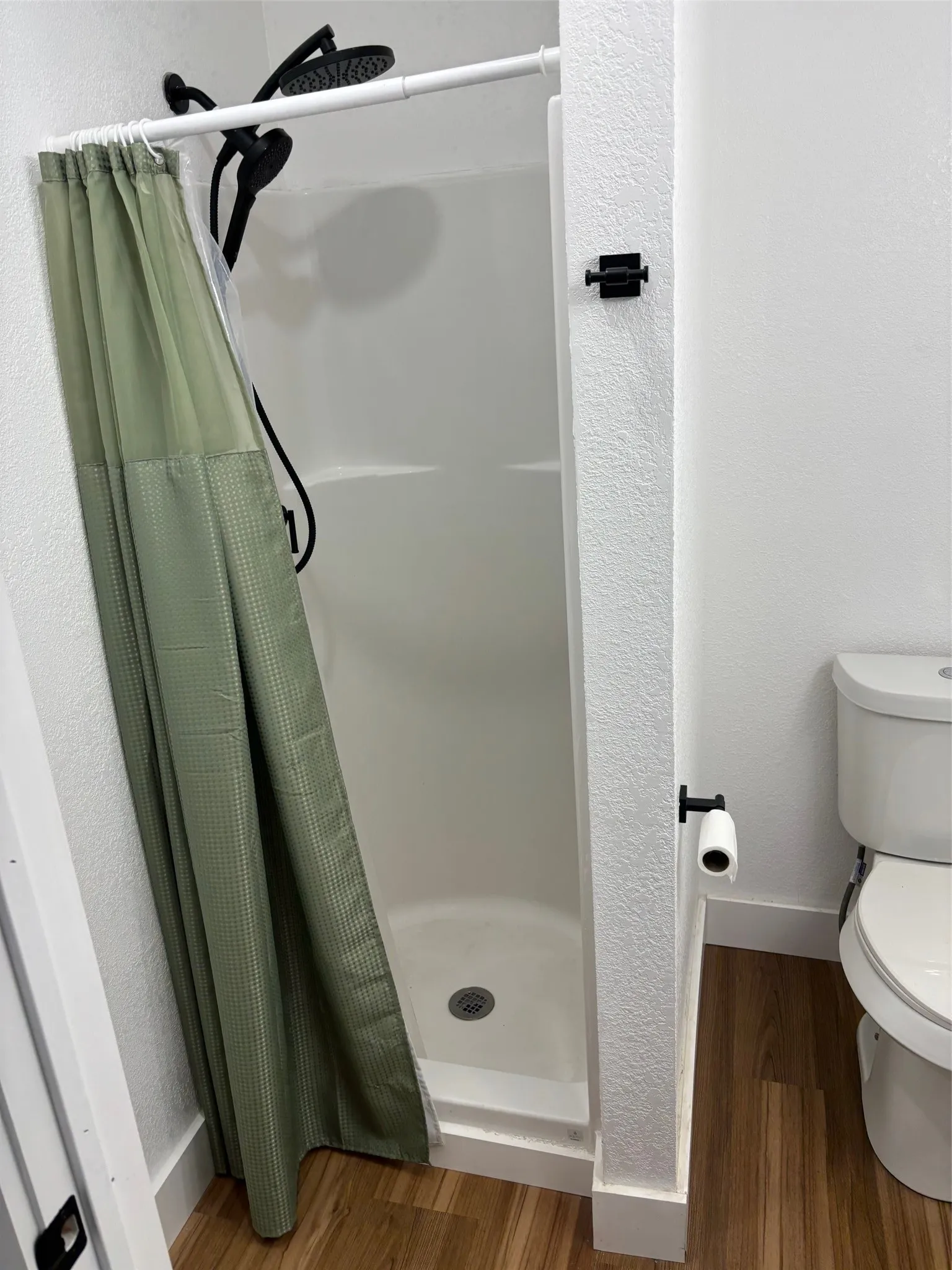 Single Family Residence For Sale in Eastland County , 200 S Hillcrest Avenue, Eastland, Texas 76448, 3 Bedrooms, 2 Bathrooms, Garage spaces, 1,664 Sqft, built in 1935, Price $234,000, mls#21245693, Real Estate Agent in Eastland, Homes For Sale in Eastland county, Homes For Sale in Eastland, Realtor in Eastland Texas, Real Estate Brokerage Independent Realty Texas, Luminita Cordes Realtor
