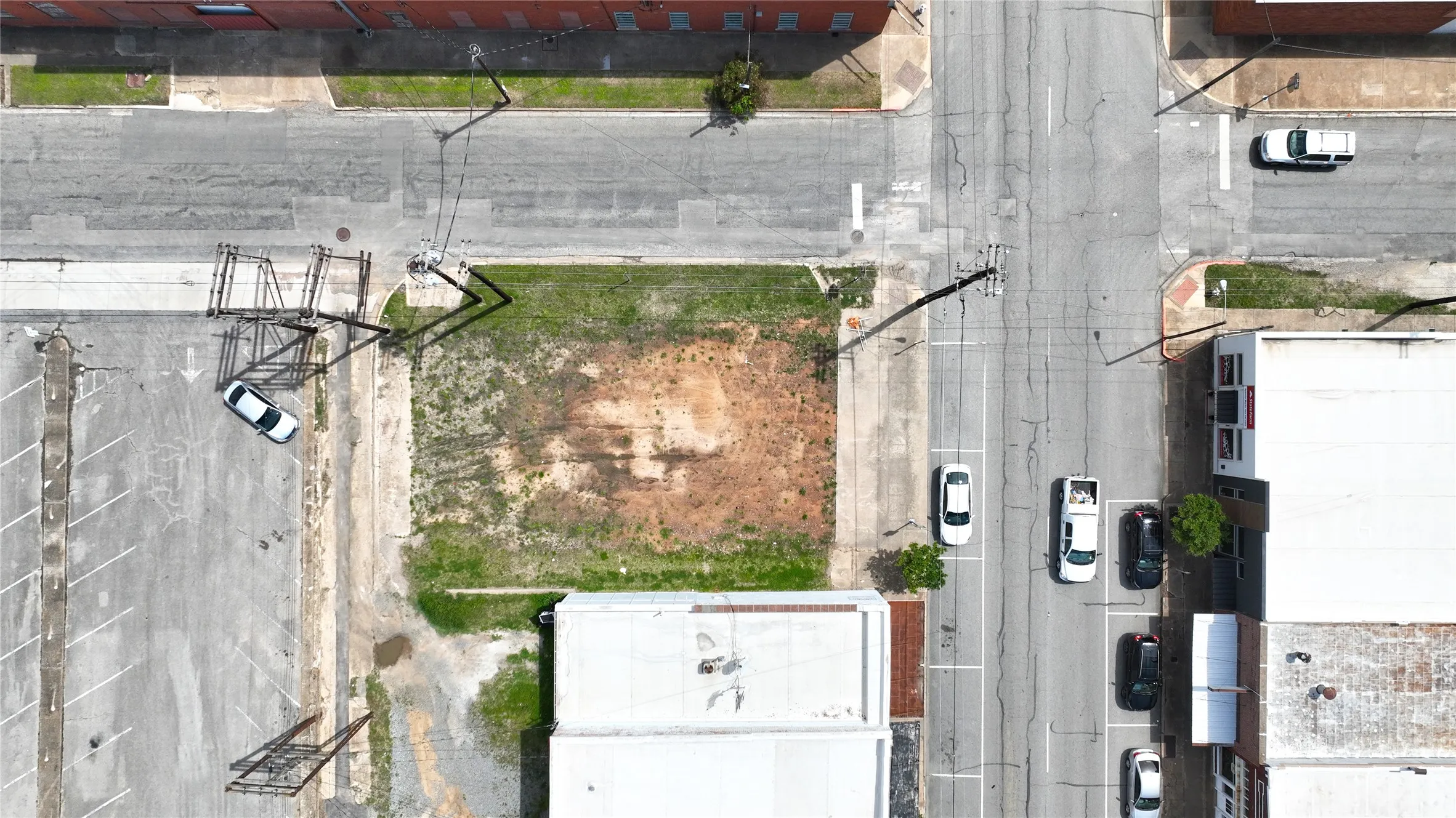 Improved Land For Sale in Grayson County , 225 E Houston Street, Sherman, Texas 75090, 0, 0, Garage spaces, 0 Sqft, built in 2003, mls#21245836, Real Estate Agent in Sherman, Homes For Sale in Grayson county, Homes For Sale in Sherman, Realtor in Sherman Texas, Real Estate Brokerage Independent Realty Texas, Luminita Cordes Realtor