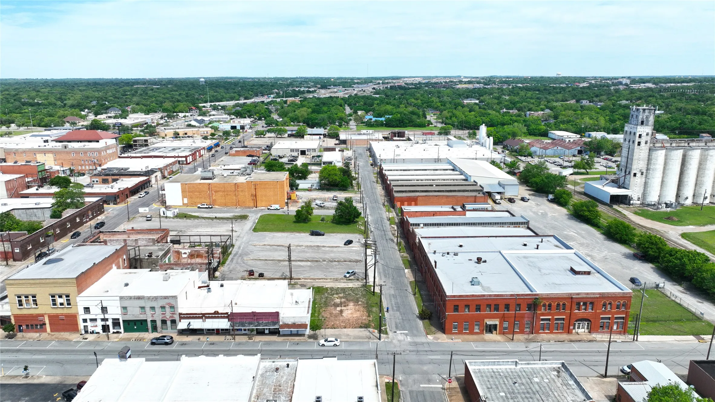 Improved Land For Sale in Grayson County , 225 E Houston Street, Sherman, Texas 75090, 0, 0, Garage spaces, 0 Sqft, built in 2003, mls#21245836, Real Estate Agent in Sherman, Homes For Sale in Grayson county, Homes For Sale in Sherman, Realtor in Sherman Texas, Real Estate Brokerage Independent Realty Texas, Luminita Cordes Realtor