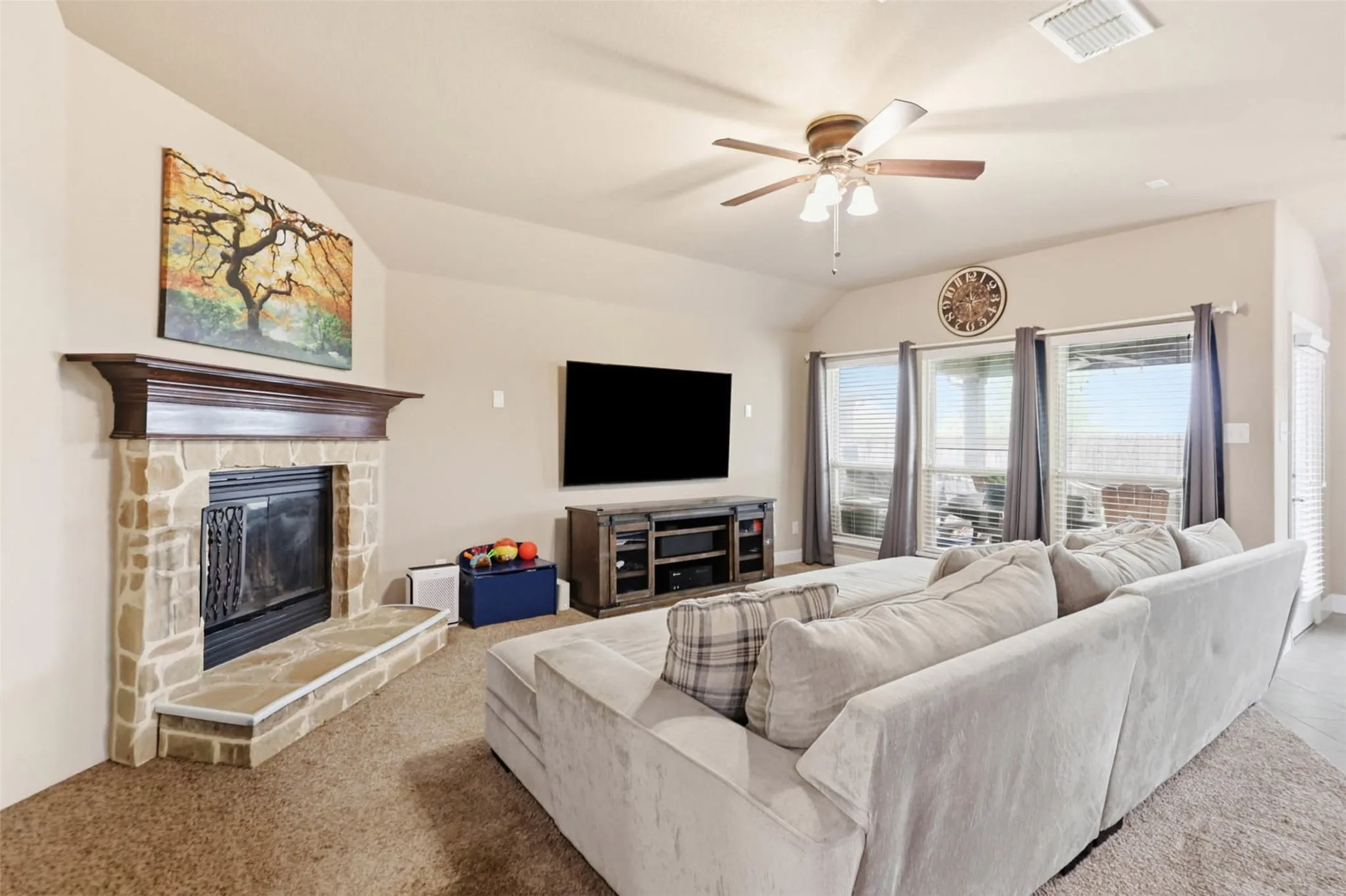 Single Family Residence For Sale in Tarrant County , 4720 Lazy Oaks Street, Fort Worth, Texas 76244, 3 Bedroom, 2 Bathroom, 2 Garage spaces, 1,653 Sqft, built in 2014, Price $349,999, mls#21242339, Real Estate Agent in Fort Worth, Homes For Sale in Tarrant county, Homes For Sale in Fort Worth, Realtor in Fort Worth Texas, Real Estate Brokerage Independent Realty Texas, Luminita Cordes Realtor