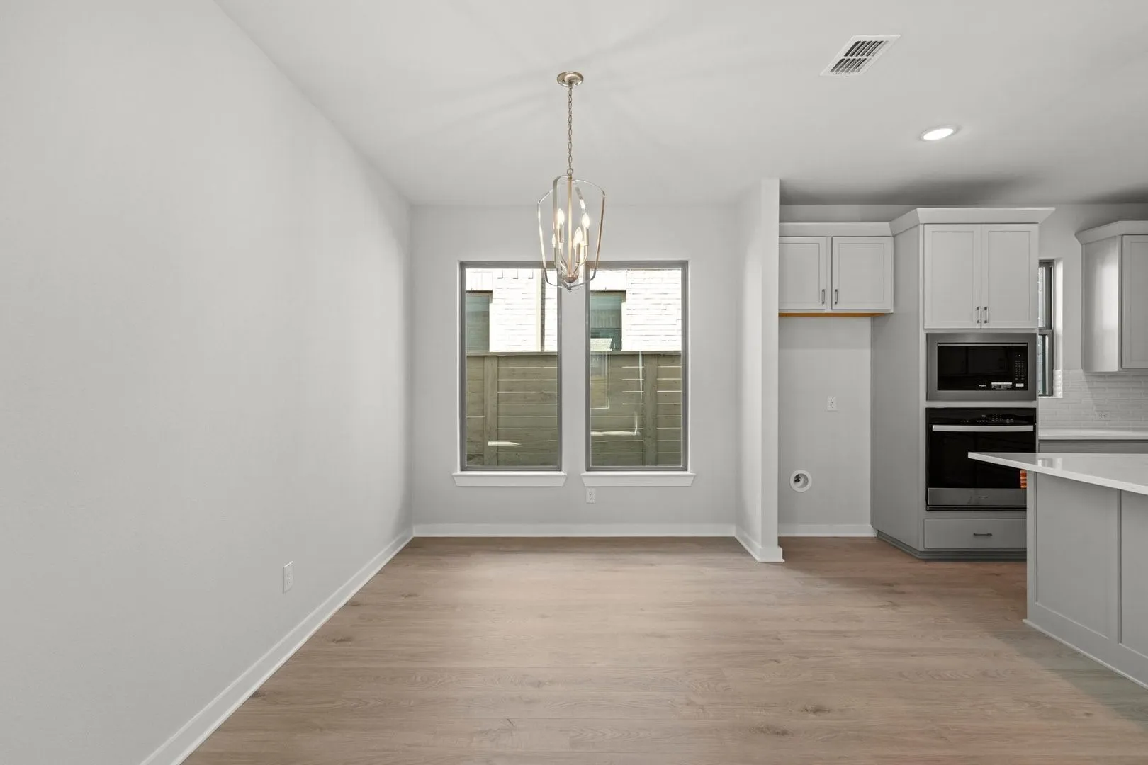 DAL_Landmark_Morris_9321 Rolling Meadow Way (15)