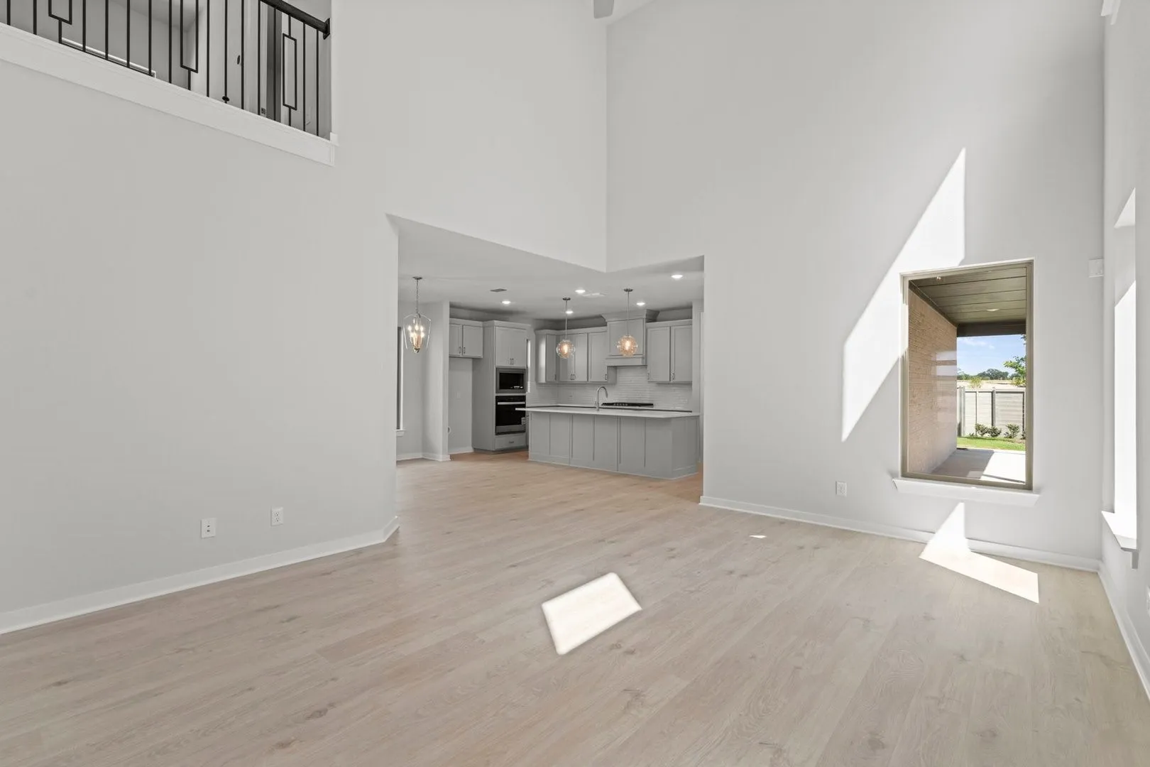 DAL_Landmark_Morris_9321 Rolling Meadow Way (12)