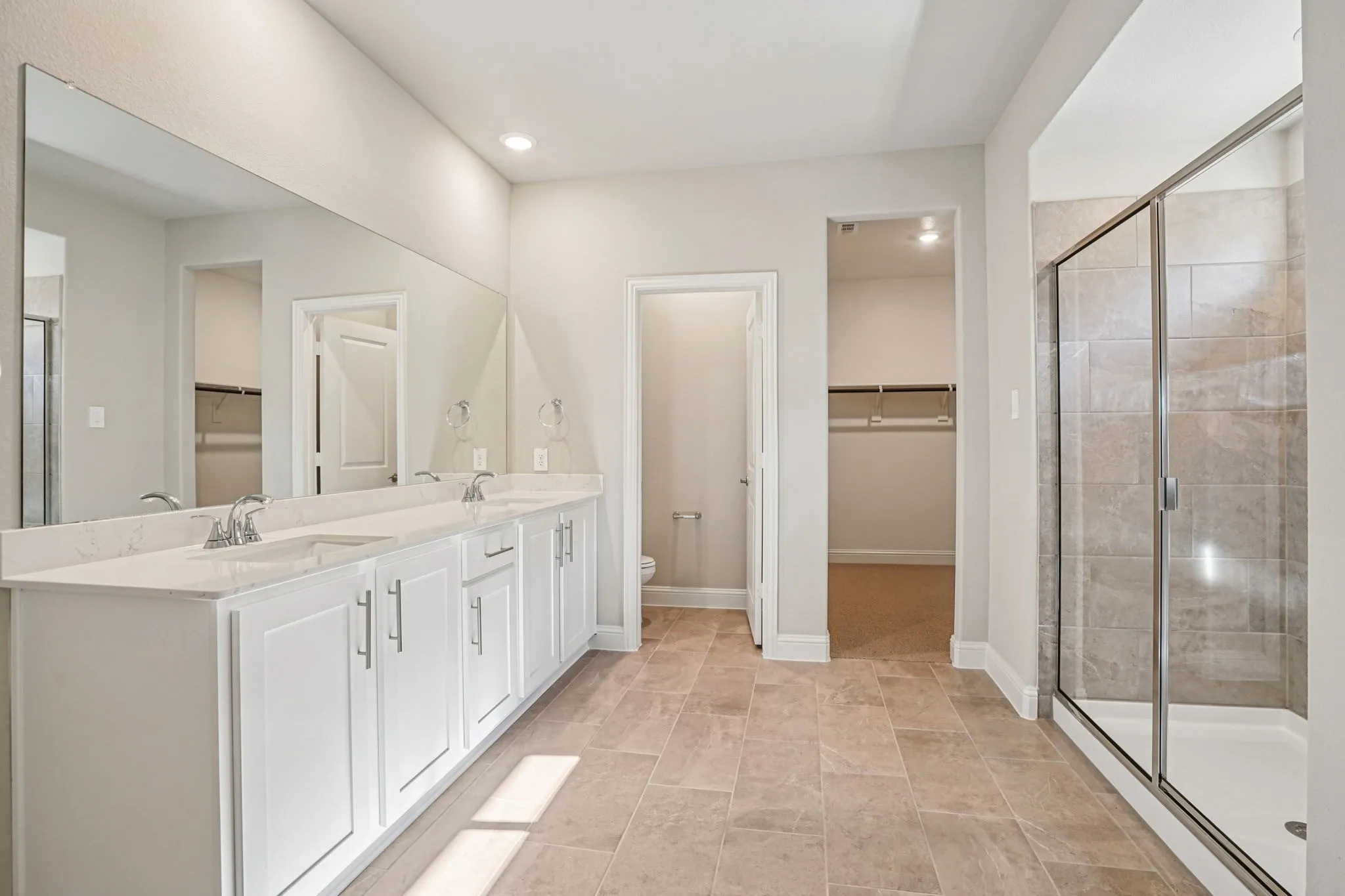 Photo is not of the actual home, but is an inspirational photo of builder’s model home and may depict options, furnishings, and/or decorator features that are not included.