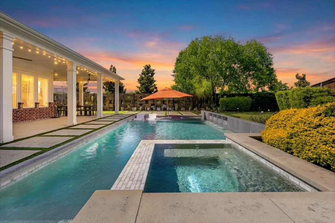 Single Family Residence For Sale in Collin County , 1104 Van Drive, Allen, Texas 75013, 4 Bedroom, 4 Bathroom, 3 Garage spaces, 4,041 Sqft, built in 2016, Preowned, mls#21242212, Real Estate Agent in Allen, Homes For Sale in Collin county, Homes For Sale in Allen, Realtor in Allen Texas, Real Estate Brokerage Independent Realty Texas, Luminita Cordes Realtor