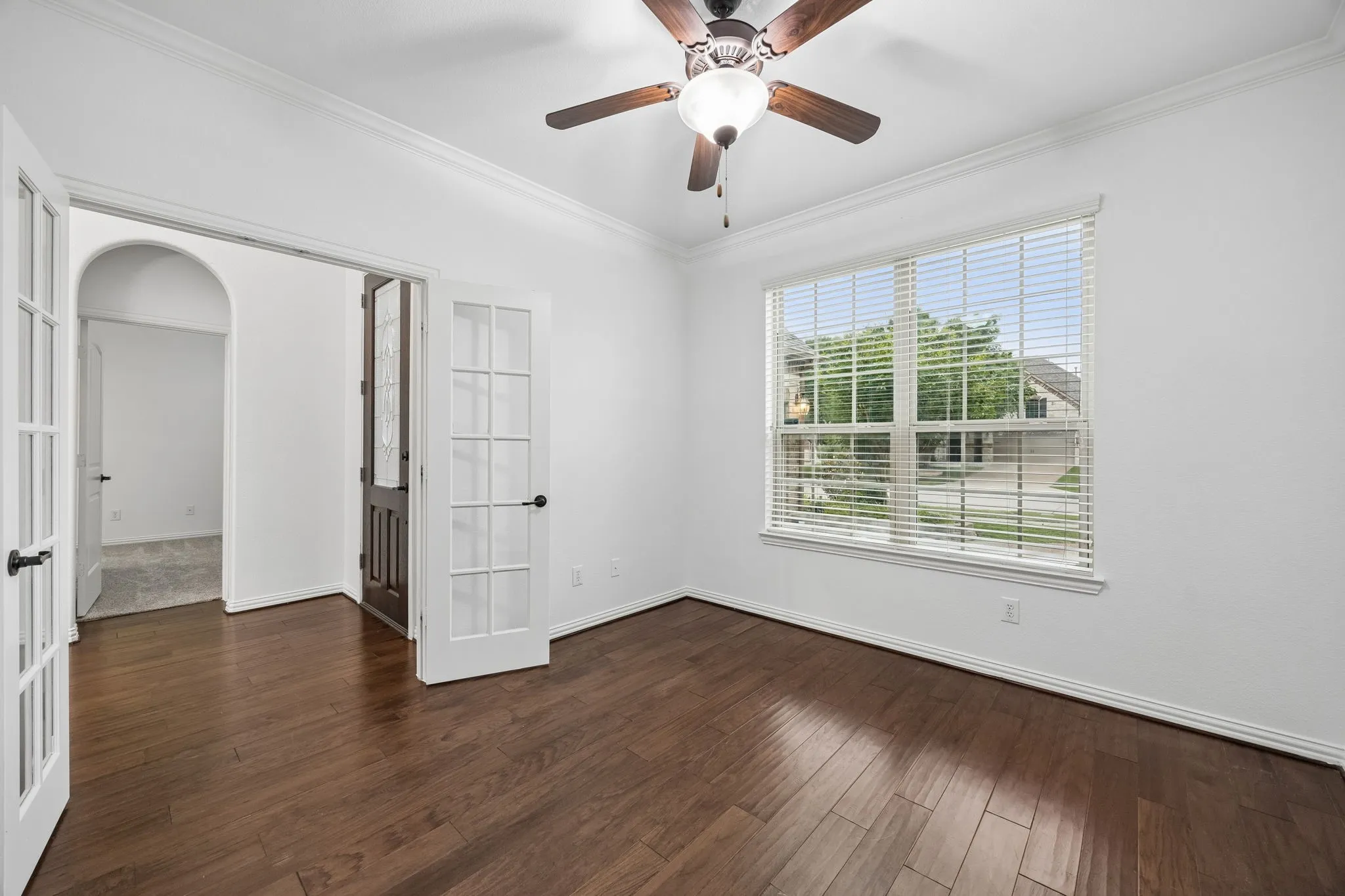 Single Family Residence For Sale in Collin County , 9519 Amberwoods Lane, Frisco, Texas 75035, 4 Bedroom, 5 Bathroom, 3 Garage spaces, 3,426 Sqft, built in 2013, mls#21246565, Real Estate Agent in Frisco, Homes For Sale in Collin county, Homes For Sale in Frisco, Realtor in Frisco Texas, Real Estate Brokerage Independent Realty Texas, Luminita Cordes Realtor