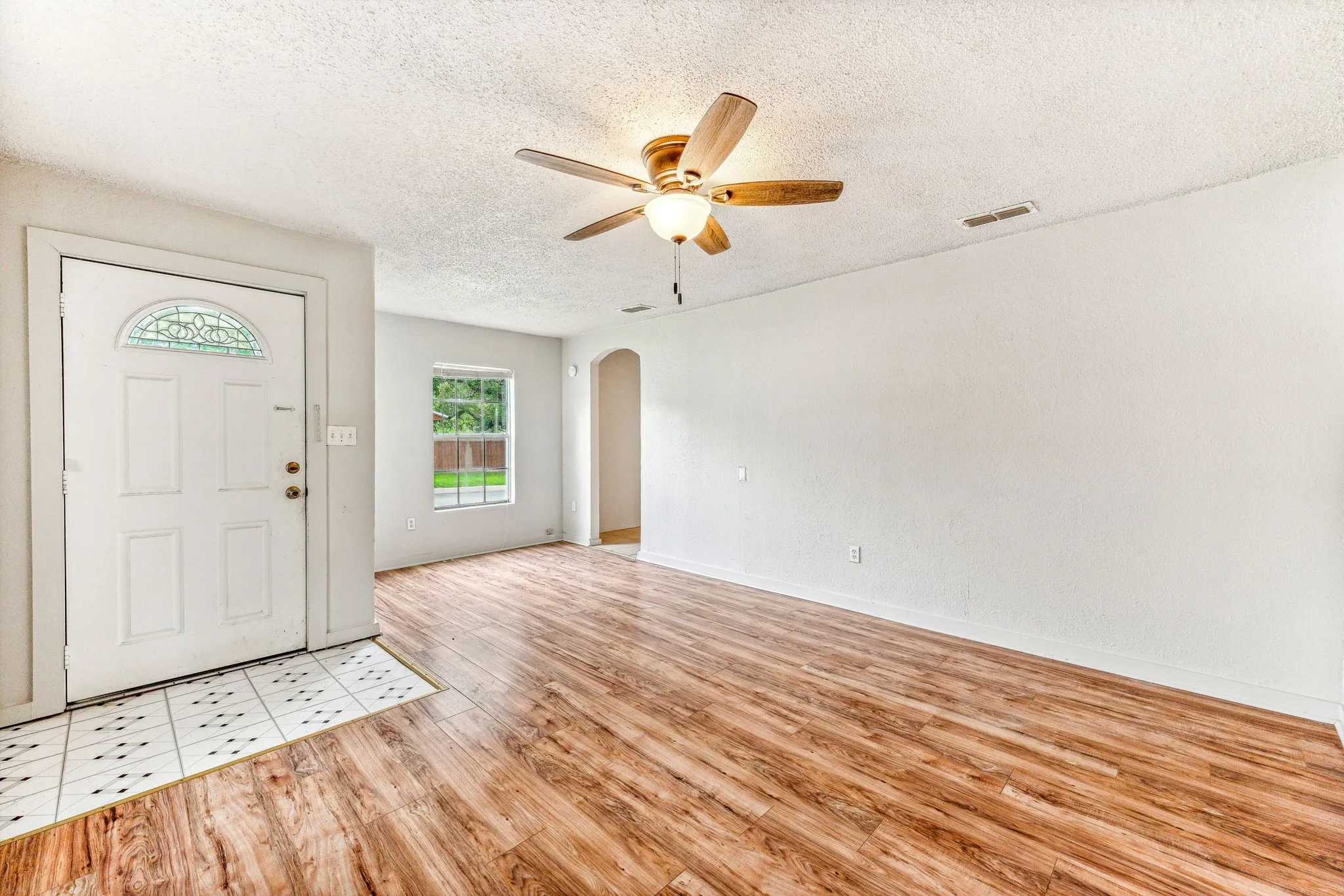 Duplex For Sale in Erath County , 1391 N Paddock Street, Stephenville, Texas 76401, 6 Bedroom, 2 Bathroom, Garage spaces, 0 Sqft, built in 1930, Preowned, mls#21242182, Real Estate Agent in Stephenville, Homes For Sale in Erath county, Homes For Sale in Stephenville, Realtor in Stephenville Texas, Real Estate Brokerage Independent Realty Texas, Luminita Cordes Realtor