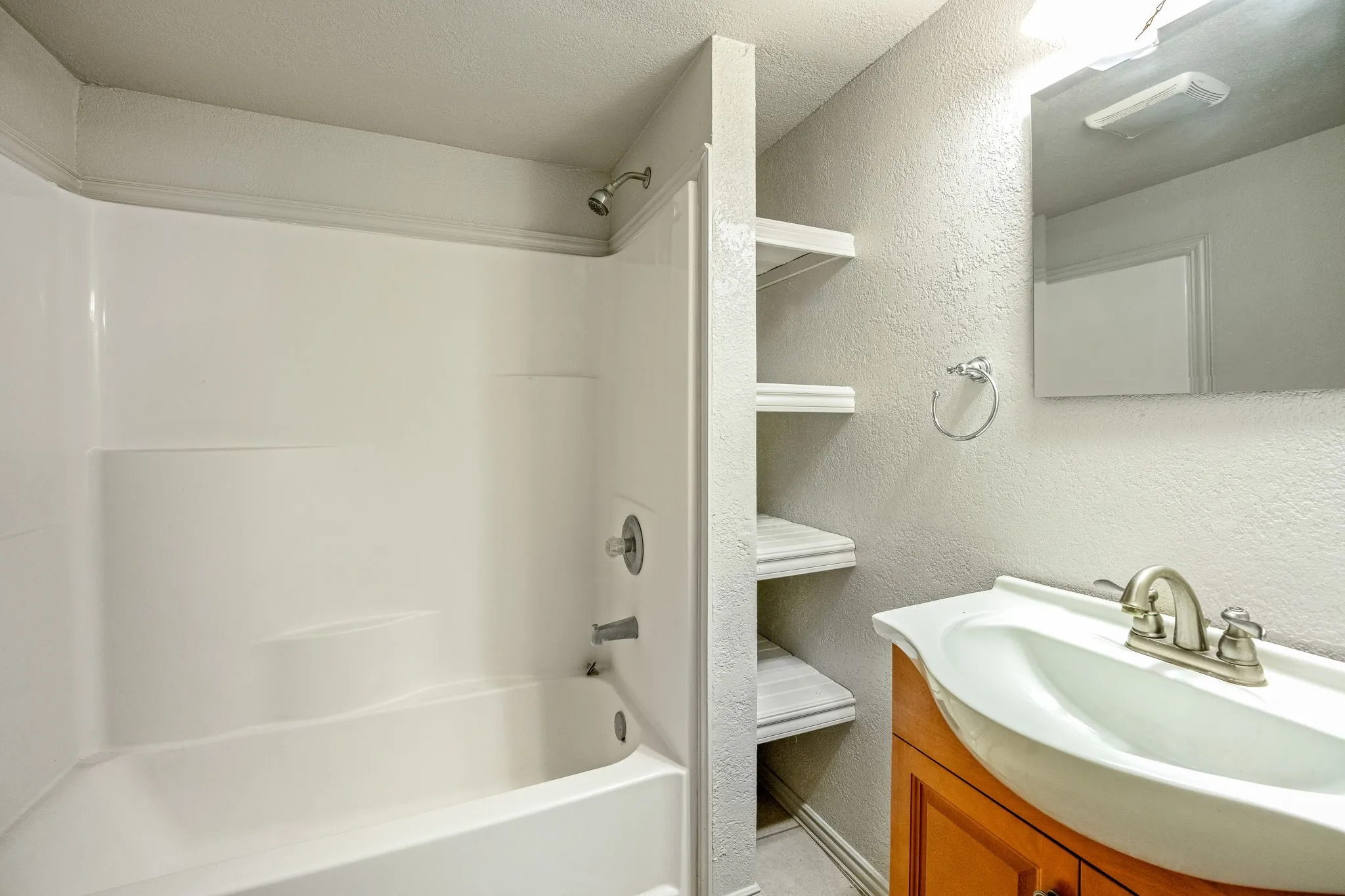 Duplex For Sale in Erath County , 1391 N Paddock Street, Stephenville, Texas 76401, 6 Bedroom, 2 Bathroom, Garage spaces, 0 Sqft, built in 1930, Preowned, mls#21242182, Real Estate Agent in Stephenville, Homes For Sale in Erath county, Homes For Sale in Stephenville, Realtor in Stephenville Texas, Real Estate Brokerage Independent Realty Texas, Luminita Cordes Realtor