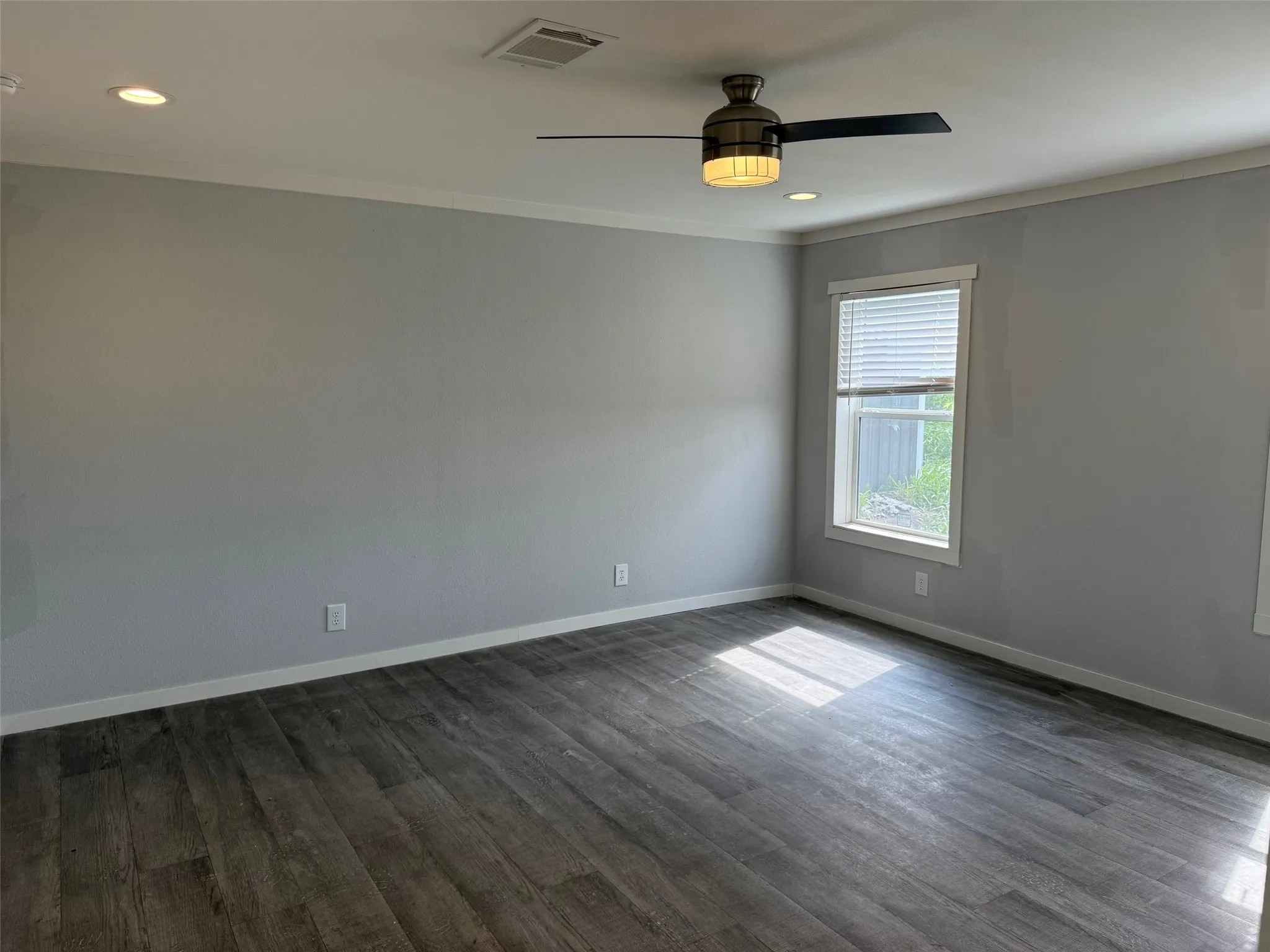Mobile Home For Sale in Johnson County , 5937 County Road 1017, Joshua, Texas 76058, 4 Bedroom, 2 Bathroom, 2 Garage spaces, 2,170 Sqft, built in 2025, New Construction - Complete, mls#21246638, Real Estate Agent in Joshua, Homes For Sale in Johnson county, Homes For Sale in Joshua, Realtor in Joshua Texas, Real Estate Brokerage Independent Realty Texas, Luminita Cordes Realtor