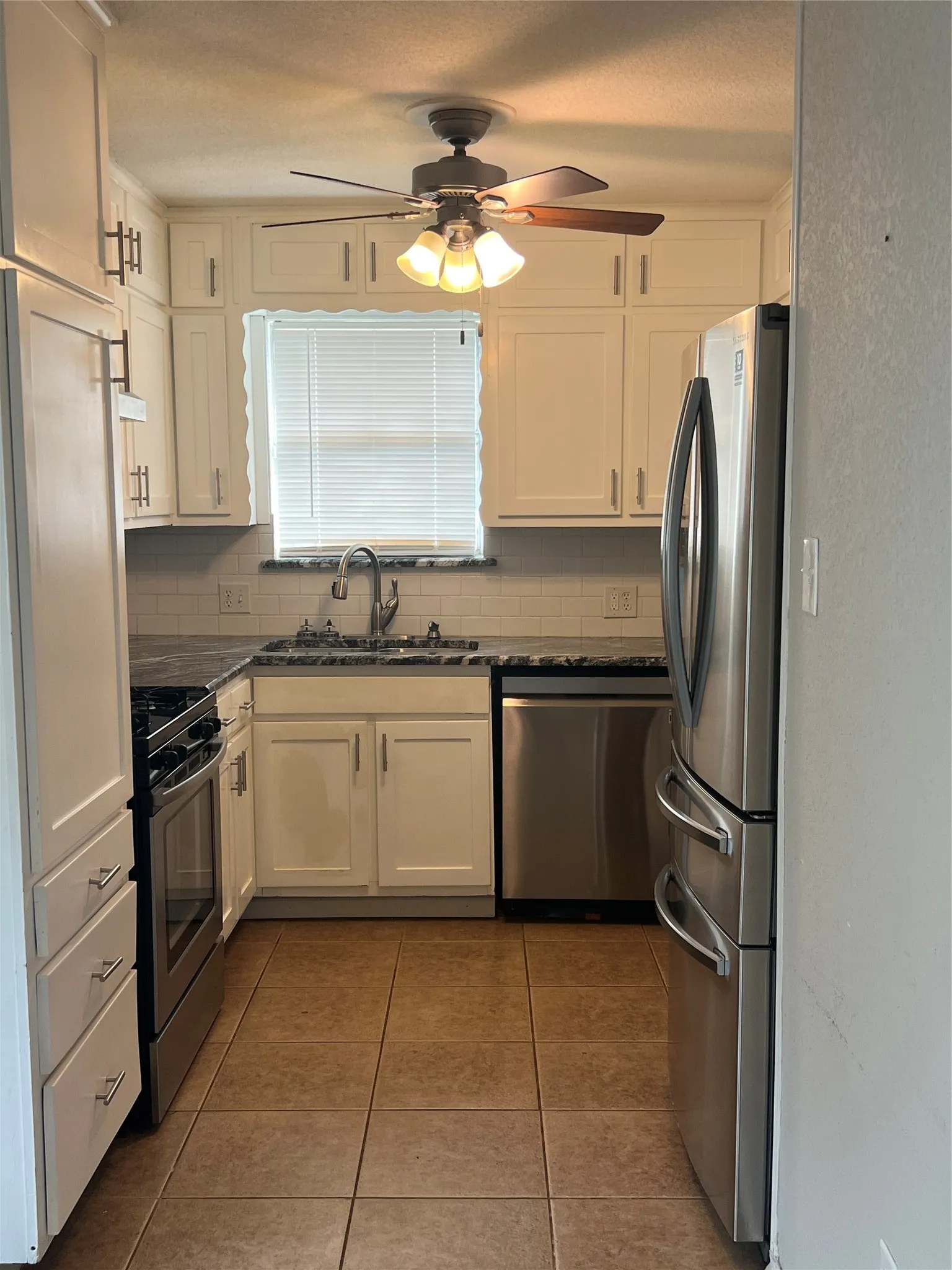Single Family Residence For Sale in Palo Pinto County , 2809 N Murco Drive, Mineral Wells, Texas 76067, 5 Bedroom, 2 Bathroom, Garage spaces, 2,036 Sqft, built in 1966, mls#21245383, Real Estate Agent in Mineral Wells, Homes For Sale in Palo Pinto county, Homes For Sale in Mineral Wells, Realtor in Mineral Wells Texas, Real Estate Brokerage Independent Realty Texas, Luminita Cordes Realtor