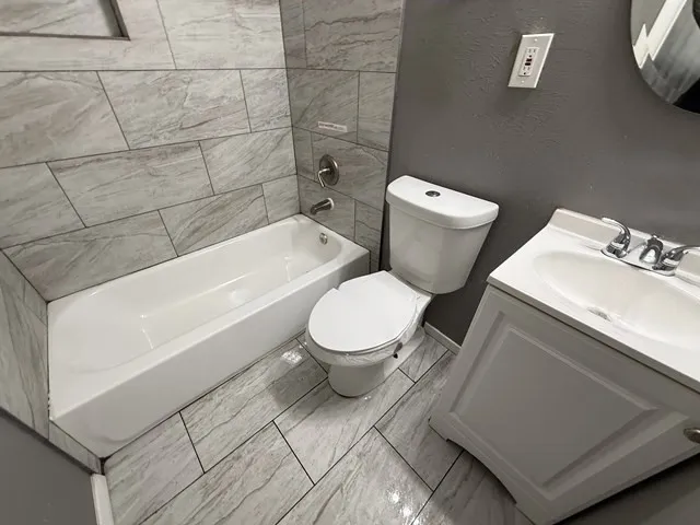 Duplex For Sale in Tarrant County , 2115 Hurley Avenue, Fort Worth, Texas 76110, 4 Bedroom, 4 Bathroom, Garage spaces, 0 Sqft, built in 1930, Unknown, mls#21246679, Real Estate Agent in Fort Worth, Homes For Sale in Tarrant county, Homes For Sale in Fort Worth, Realtor in Fort Worth Texas, Real Estate Brokerage Independent Realty Texas, Luminita Cordes Realtor