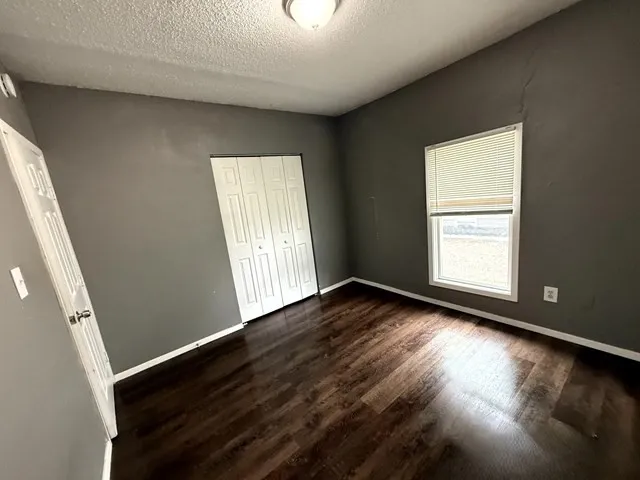 Duplex For Sale in Tarrant County , 2115 Hurley Avenue, Fort Worth, Texas 76110, 4 Bedroom, 4 Bathroom, Garage spaces, 0 Sqft, built in 1930, Unknown, mls#21246679, Real Estate Agent in Fort Worth, Homes For Sale in Tarrant county, Homes For Sale in Fort Worth, Realtor in Fort Worth Texas, Real Estate Brokerage Independent Realty Texas, Luminita Cordes Realtor