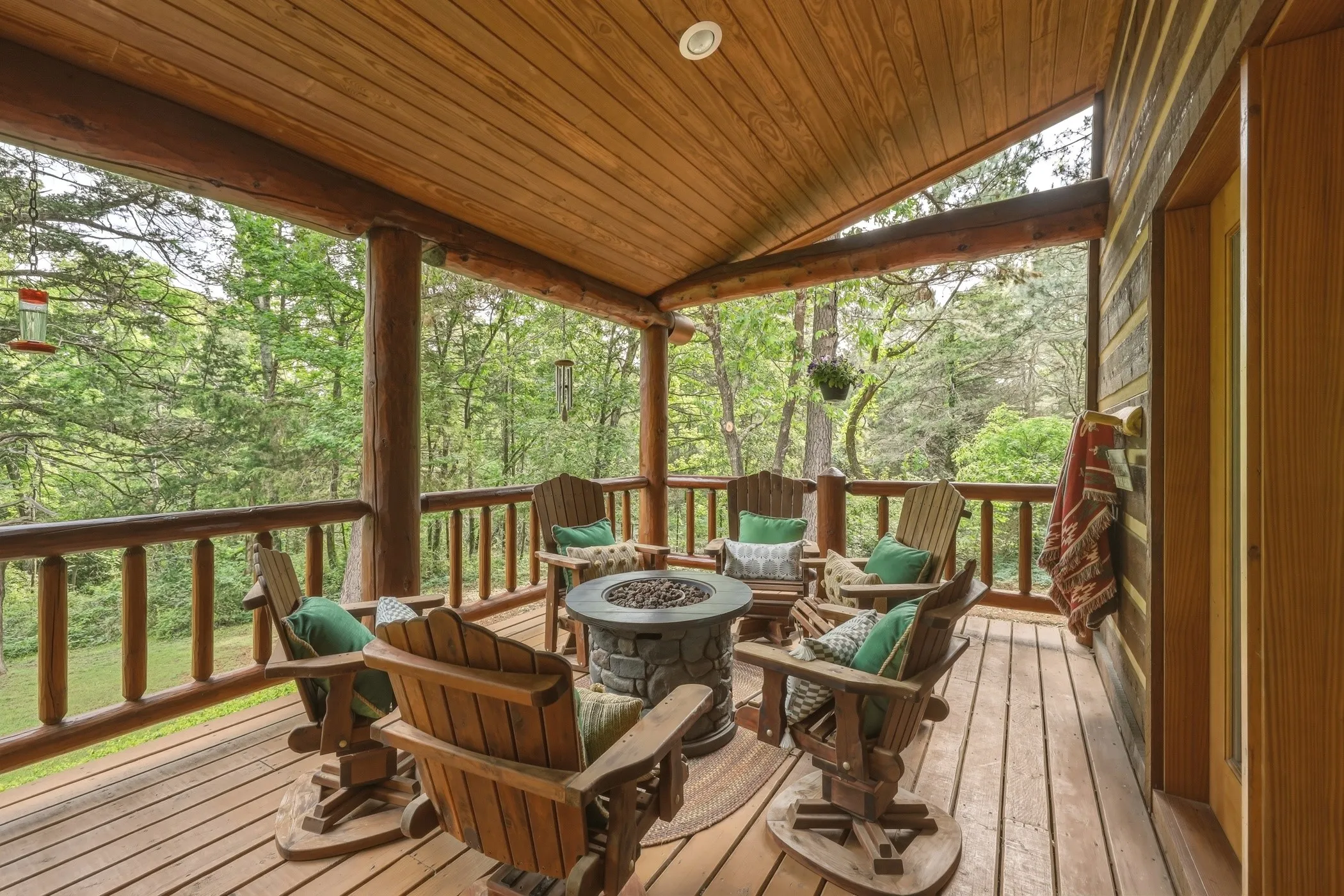 Single Family Residence For Sale in Cherokee County , 1070 FM 2137, Bullard, Texas 75757, 3 Bedroom, 3 Bathroom, Garage spaces, 3,360 Sqft, built in 2013, mls#21246708, Real Estate Agent in Bullard, Homes For Sale in Cherokee county, Homes For Sale in Bullard, Realtor in Bullard Texas, Real Estate Brokerage Independent Realty Texas, Luminita Cordes Realtor