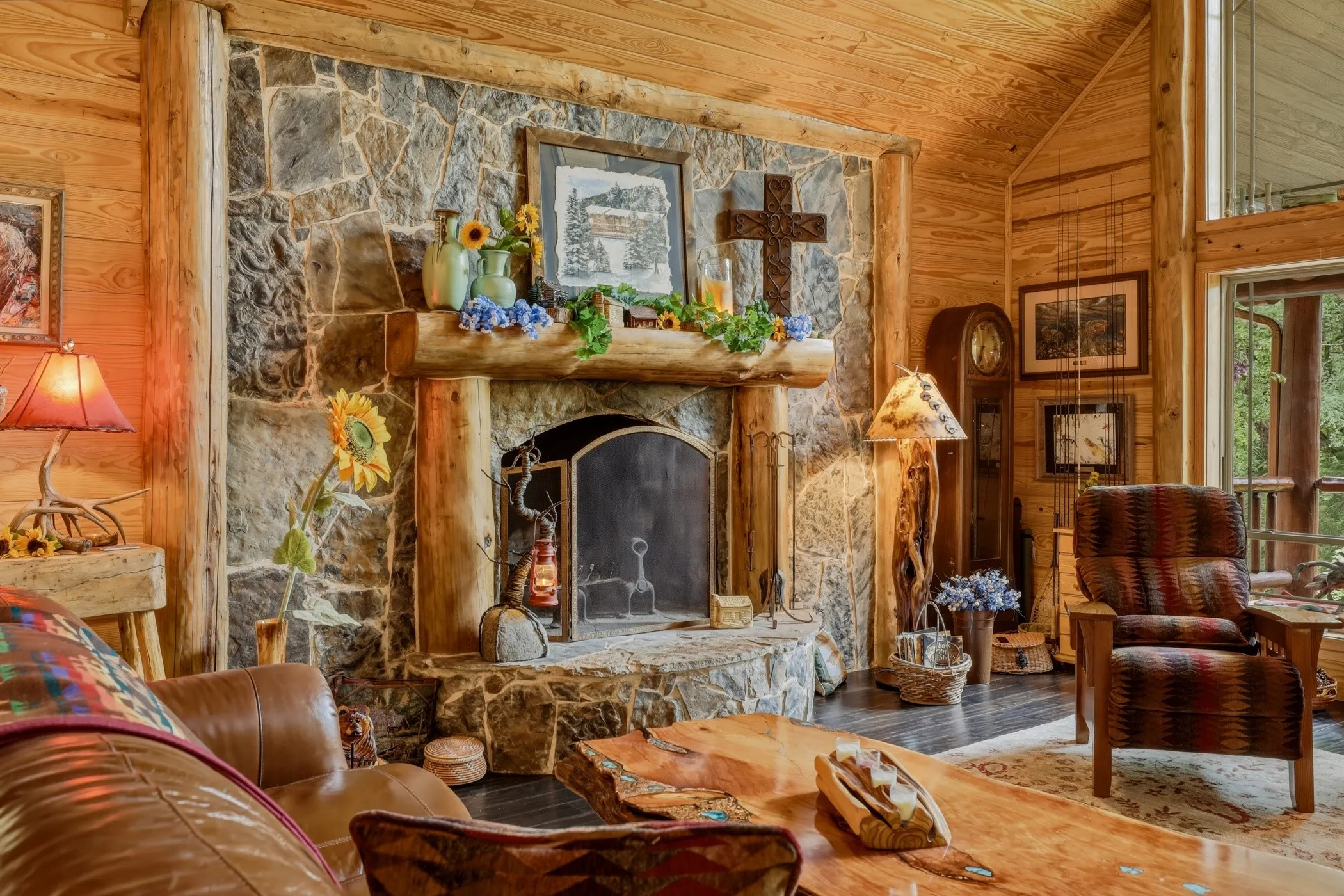 Single Family Residence For Sale in Cherokee County , 1070 FM 2137, Bullard, Texas 75757, 3 Bedroom, 3 Bathroom, Garage spaces, 3,360 Sqft, built in 2013, mls#21246708, Real Estate Agent in Bullard, Homes For Sale in Cherokee county, Homes For Sale in Bullard, Realtor in Bullard Texas, Real Estate Brokerage Independent Realty Texas, Luminita Cordes Realtor