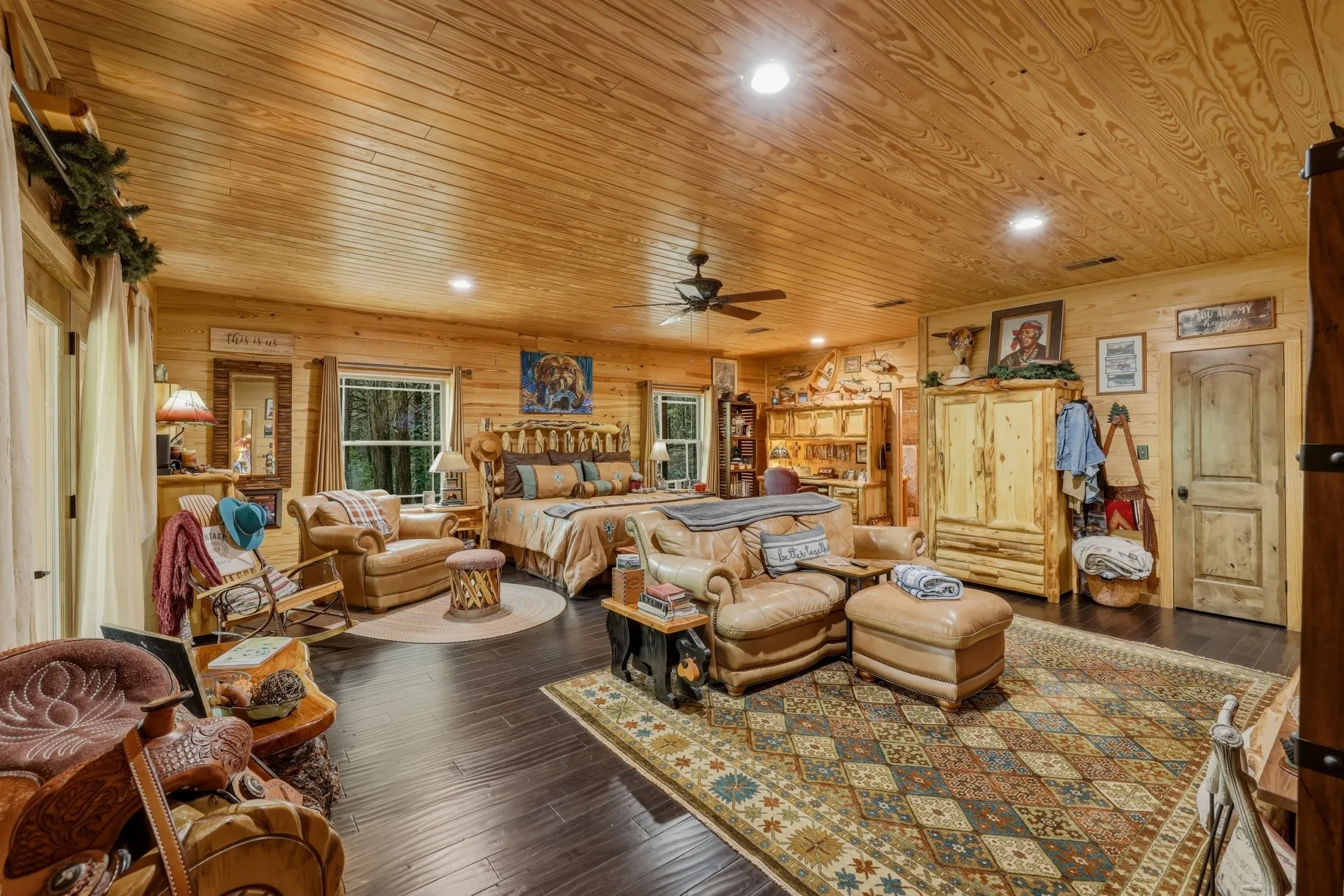 Single Family Residence For Sale in Cherokee County , 1070 FM 2137, Bullard, Texas 75757, 3 Bedroom, 3 Bathroom, Garage spaces, 3,360 Sqft, built in 2013, mls#21246708, Real Estate Agent in Bullard, Homes For Sale in Cherokee county, Homes For Sale in Bullard, Realtor in Bullard Texas, Real Estate Brokerage Independent Realty Texas, Luminita Cordes Realtor