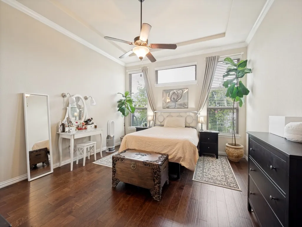 Single Family Residence For Sale in Collin County , 9948 Atlantic Lane, Frisco, Texas 75035, 3 Bedroom, 3 Bathroom, 3 Garage spaces, 2,600 Sqft, built in 2015, Preowned, mls#21245374, Real Estate Agent in Frisco, Homes For Sale in Collin county, Homes For Sale in Frisco, Realtor in Frisco Texas, Real Estate Brokerage Independent Realty Texas, Luminita Cordes Realtor