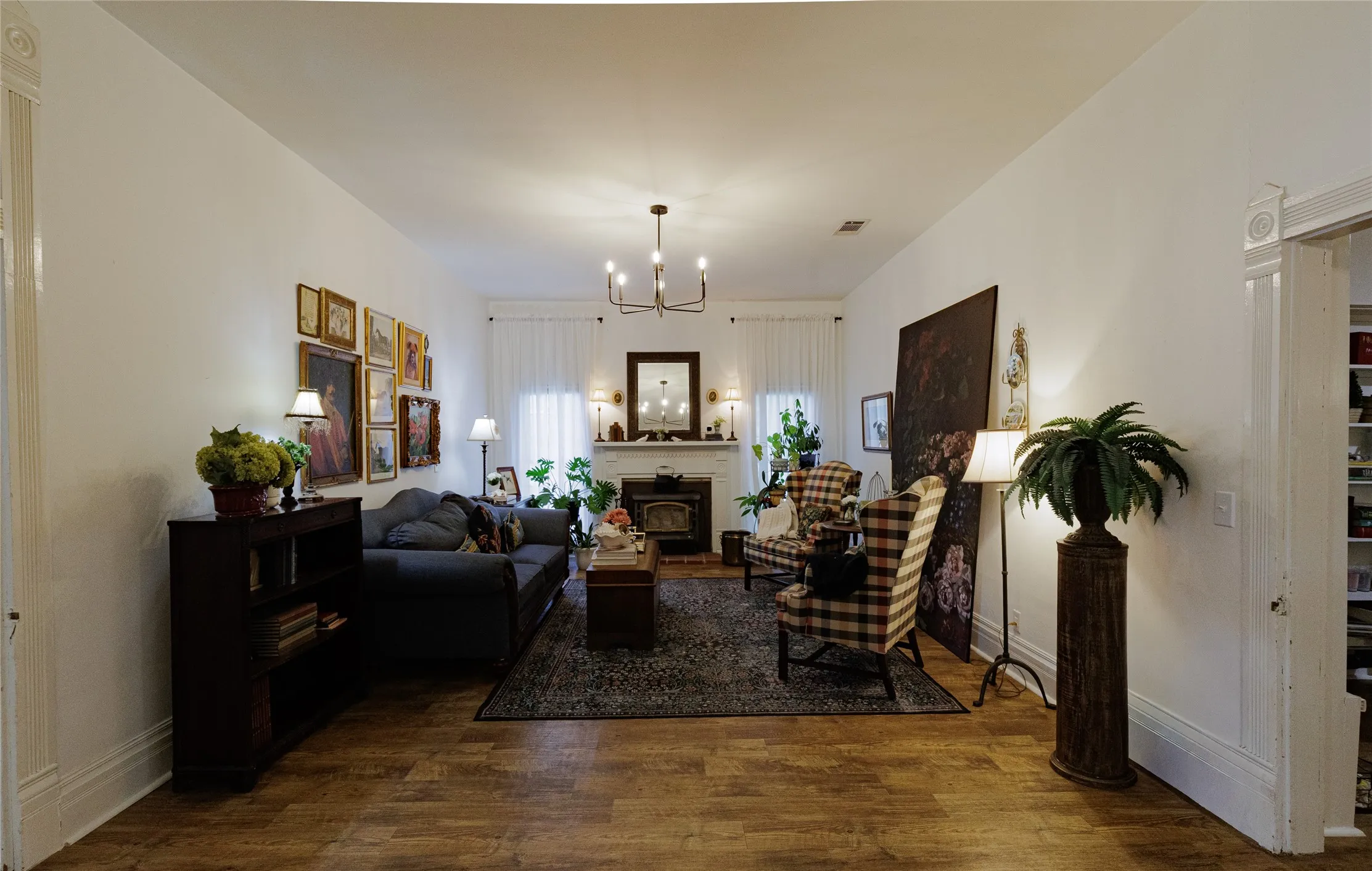 Office For Sale in Wise County , 510 W Walnut Street, Decatur, Texas 76234, 0, 0, Garage spaces, 0 Sqft, built in 1945, Preowned, Price $499,000, mls#21244080, Real Estate Agent in Decatur, Homes For Sale in Wise county, Homes For Sale in Decatur, Realtor in Decatur Texas, Real Estate Brokerage Independent Realty Texas, Luminita Cordes Realtor
