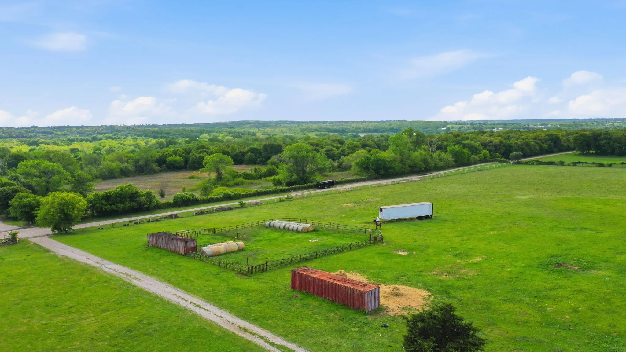 Unimproved Land For Sale in Parker County , 579 BB Fielder, Weatherford, Texas 76087, 0, 0, Garage spaces, 0 Sqft, built in 0, Price $5,000,000, mls#21244808, Real Estate Agent in Weatherford, Homes For Sale in Parker county, Homes For Sale in Weatherford, Realtor in Weatherford Texas, Real Estate Brokerage Independent Realty Texas, Luminita Cordes Realtor