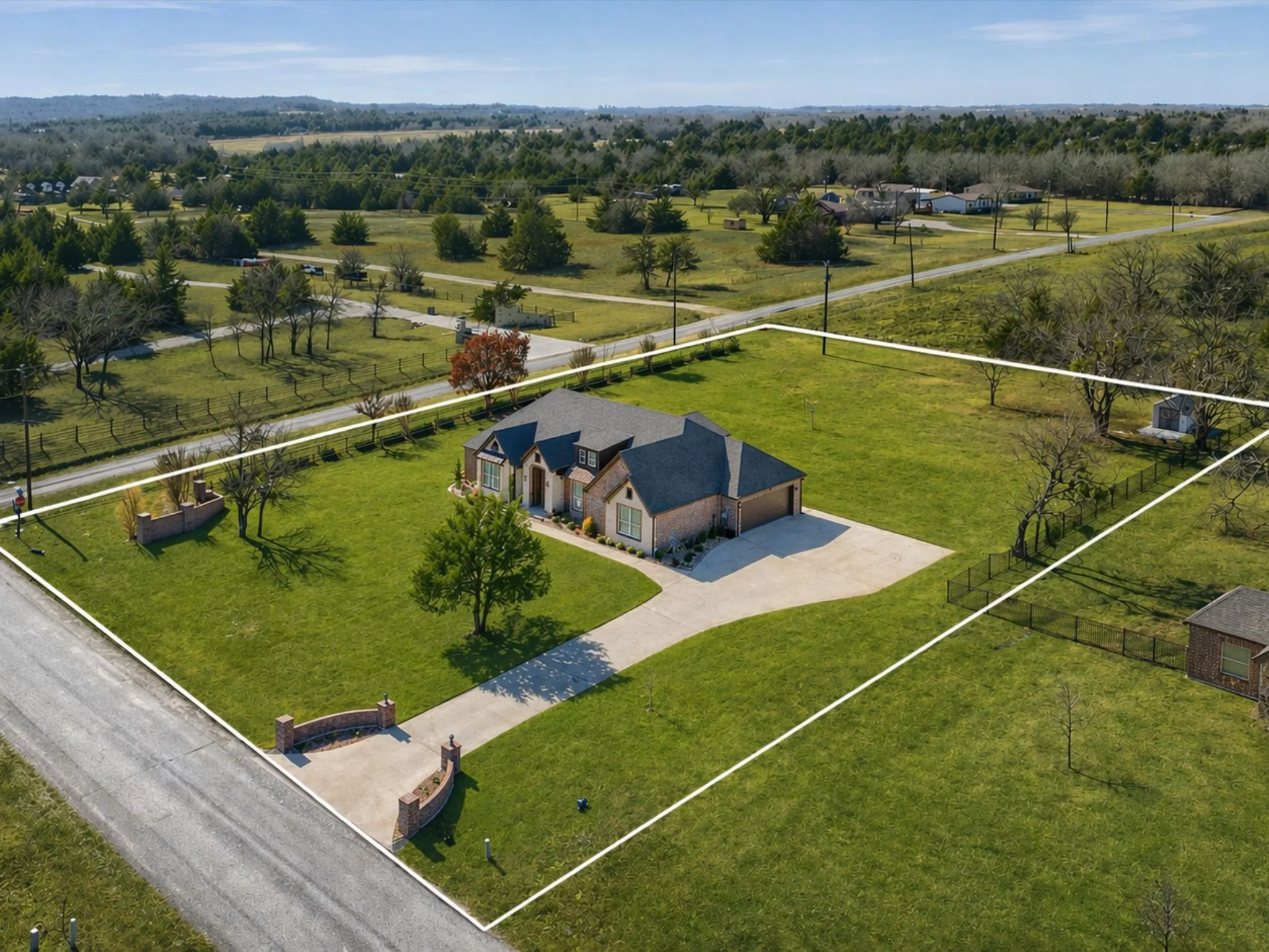 Approximate lot lines of large 1 acre corner lot with room and driveway access for potential shop
