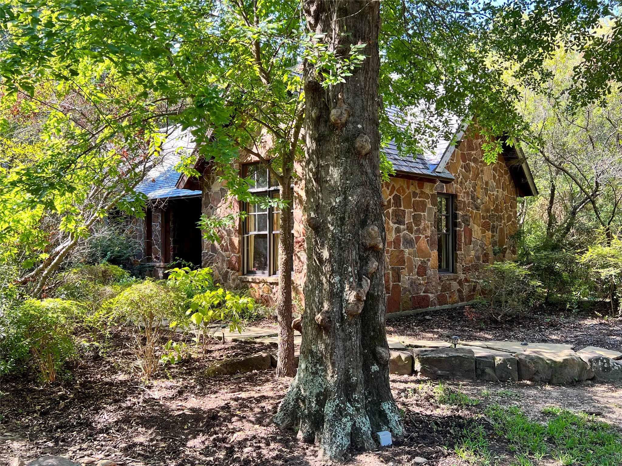 505 Ranch offers 2 guest cottages for property owners guests to stay